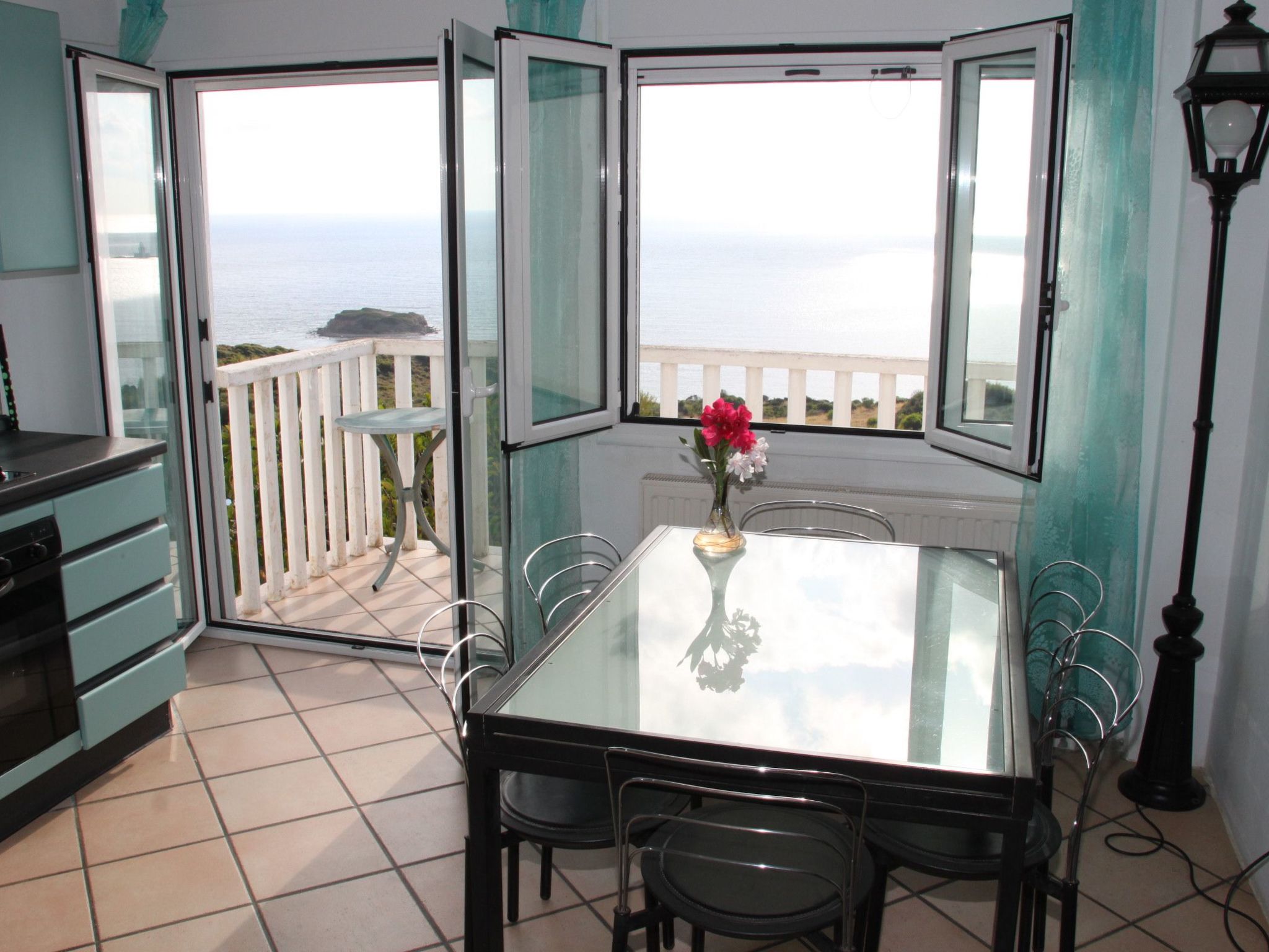 Charly Point Villa-Inside