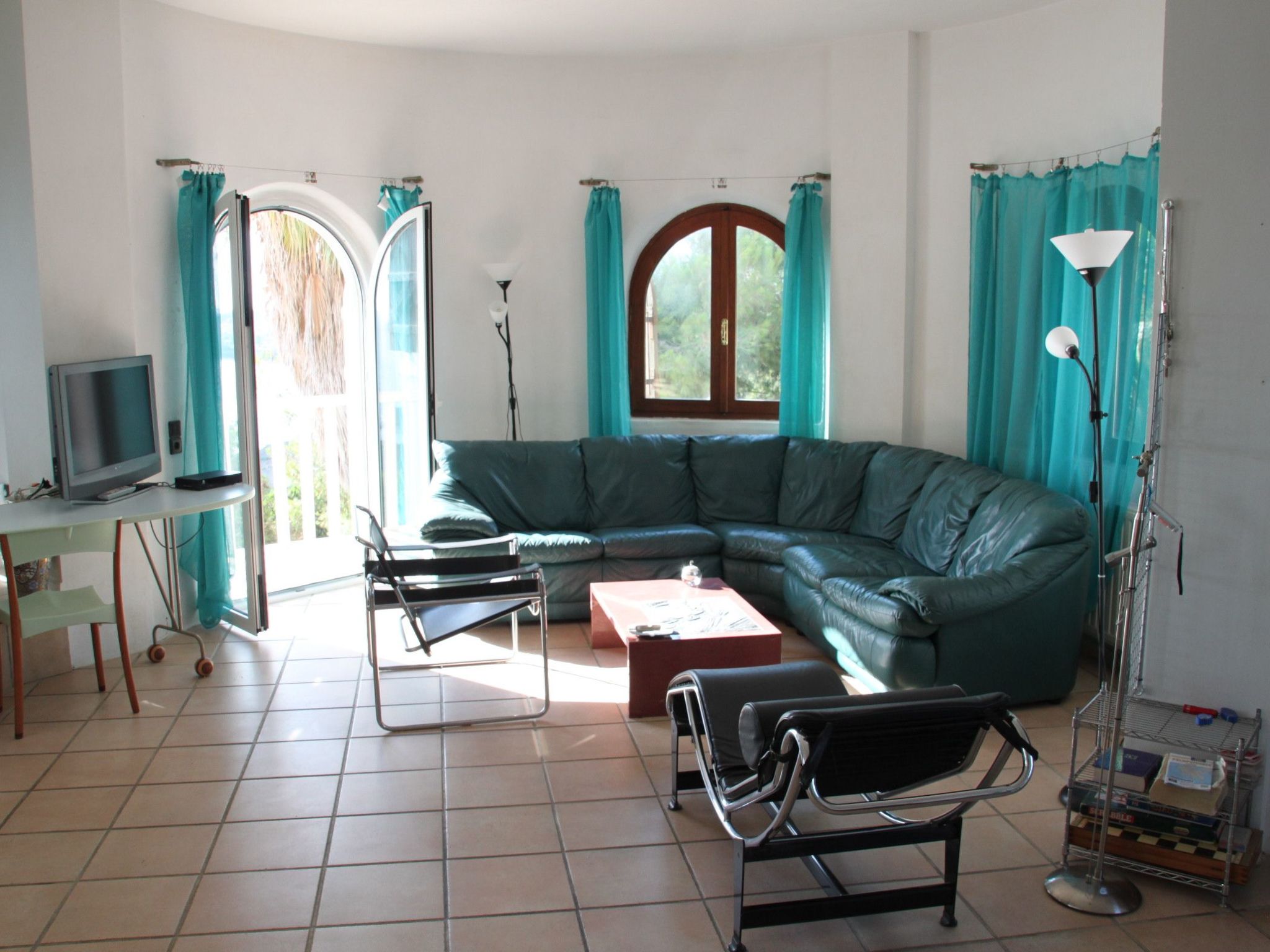 Charly Point Villa-Inside