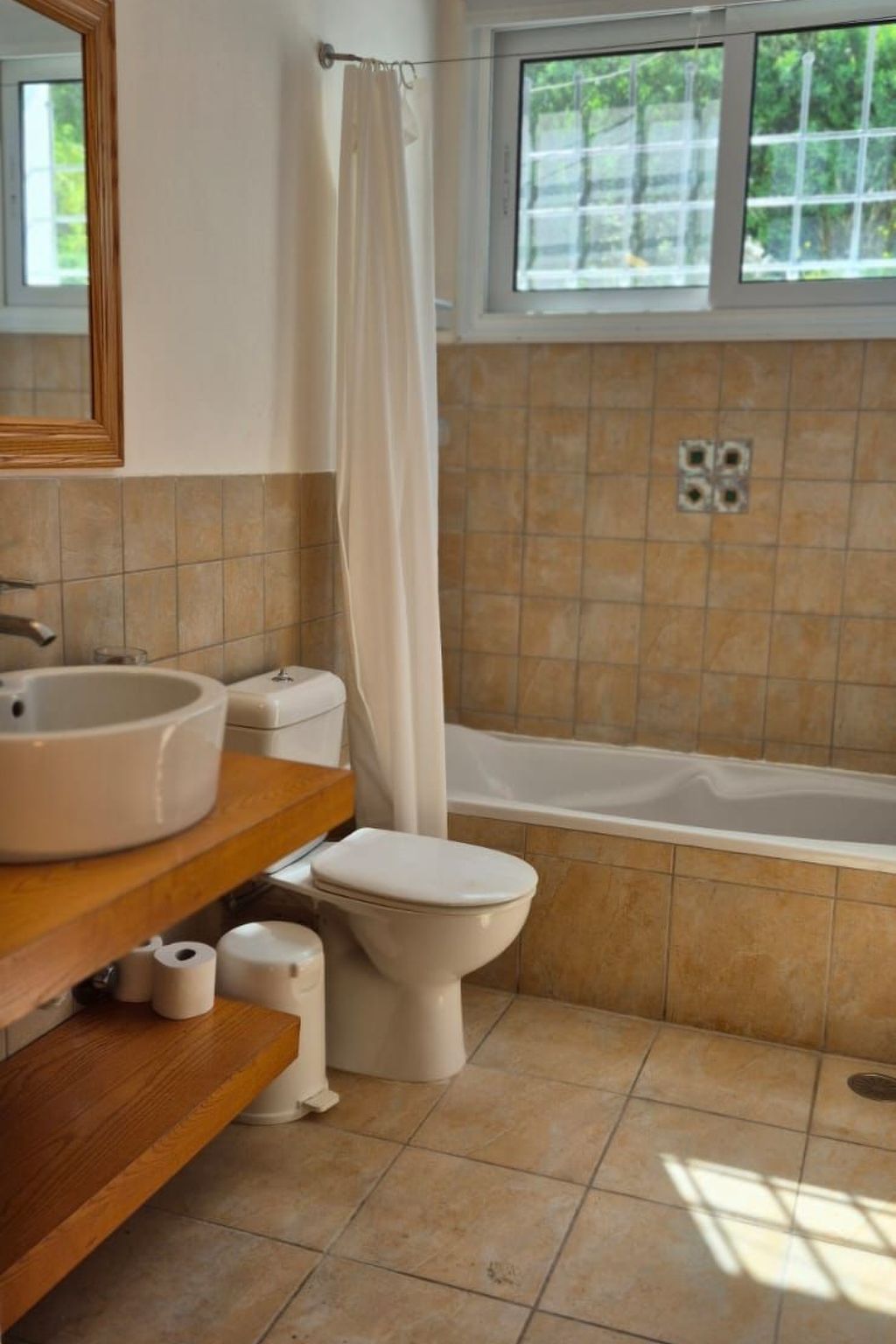 "Villa Newlands" - Pool, Meer und Inseln-Binnen