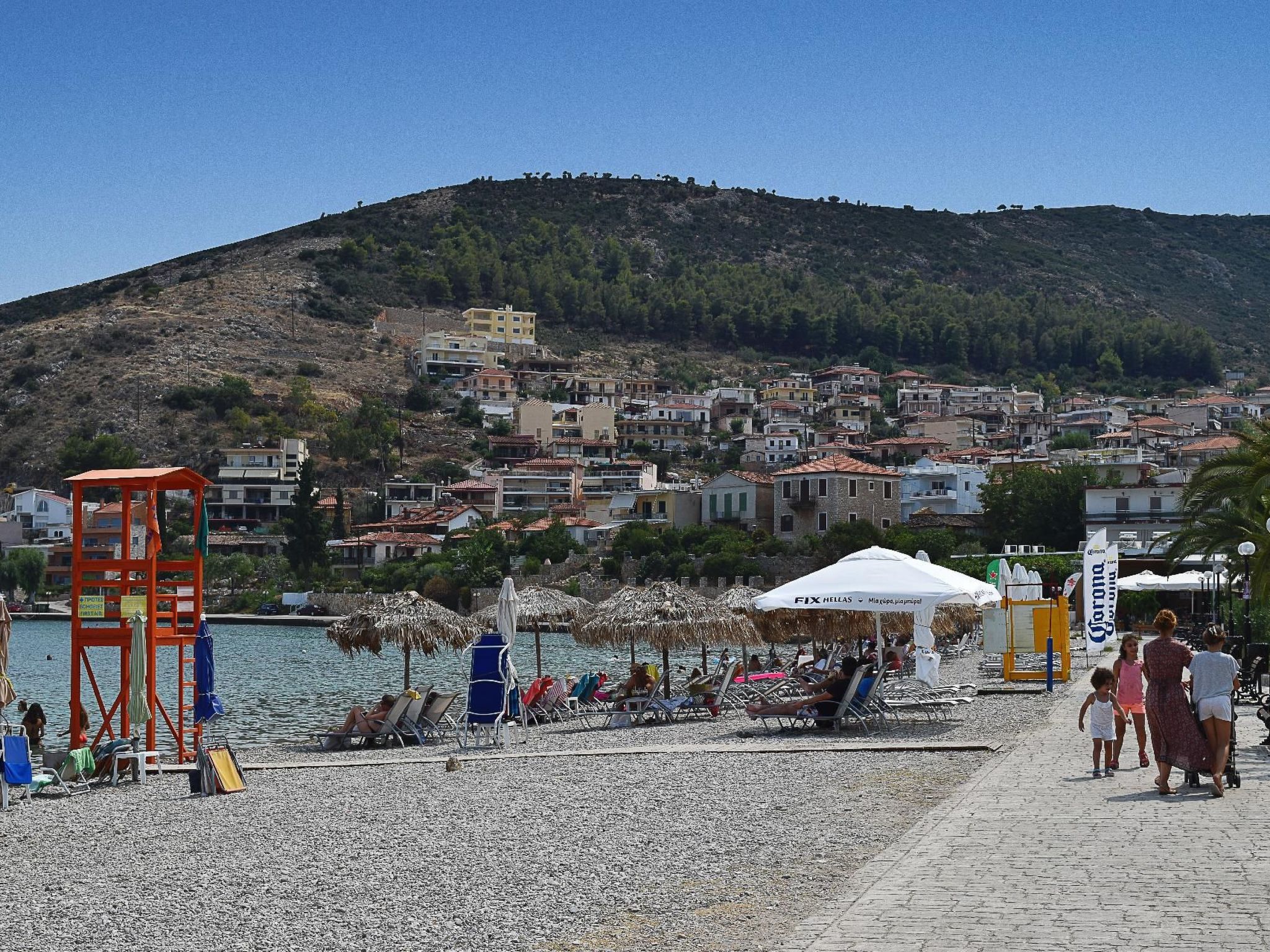 Zesa mit Balkon und Meerblick-Drinnen