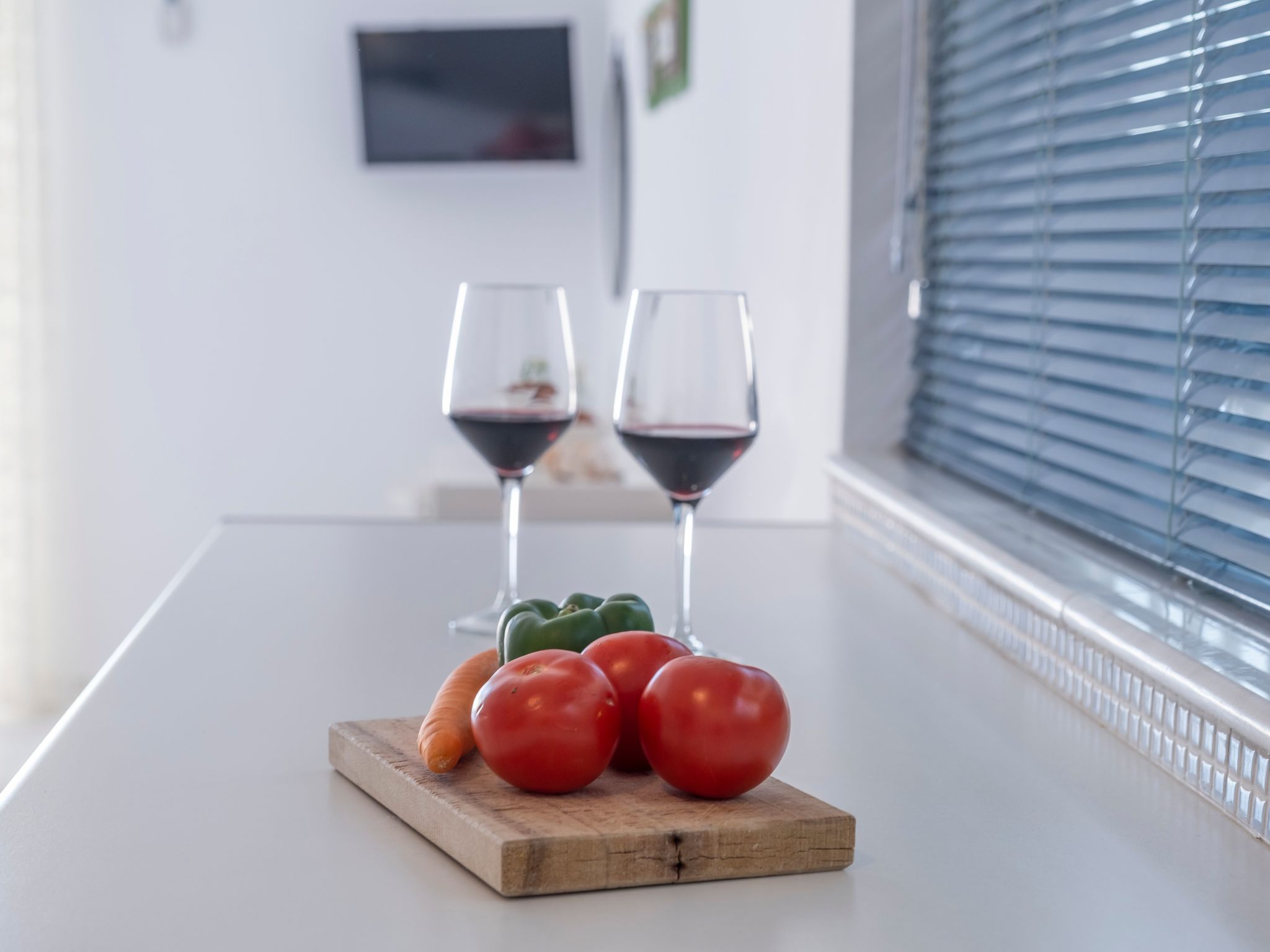 Schöne Ferienwohnung mit Meerblick in Kiveri-Inside