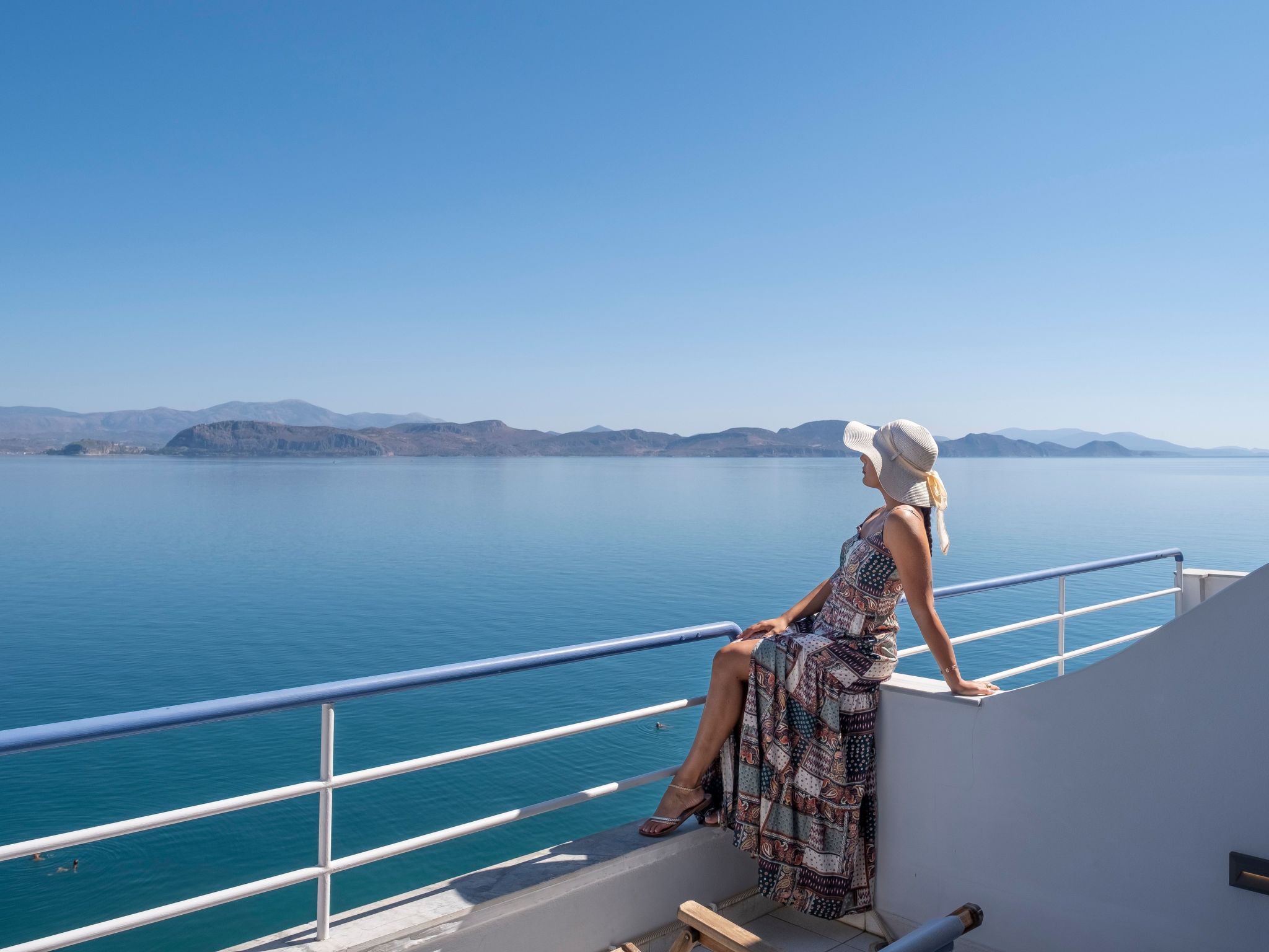 Luxuriöses Apartment mit einem Schlafzimmer direkt am Wasser, Meerblick