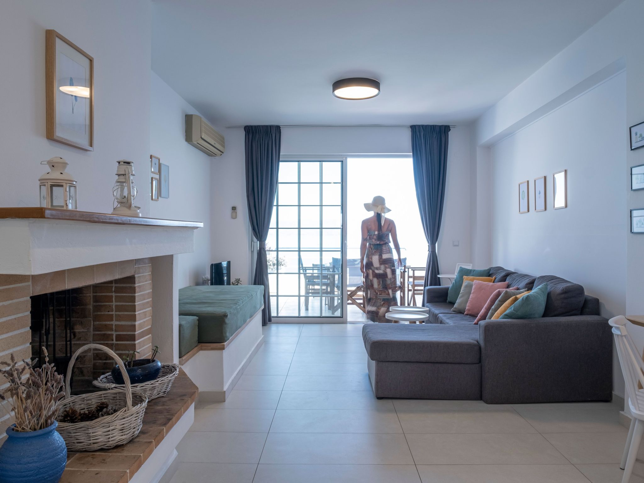 Luxuriöses Apartment mit einem Schlafzimmer direkt am Wasser, Meerblick-Dedans