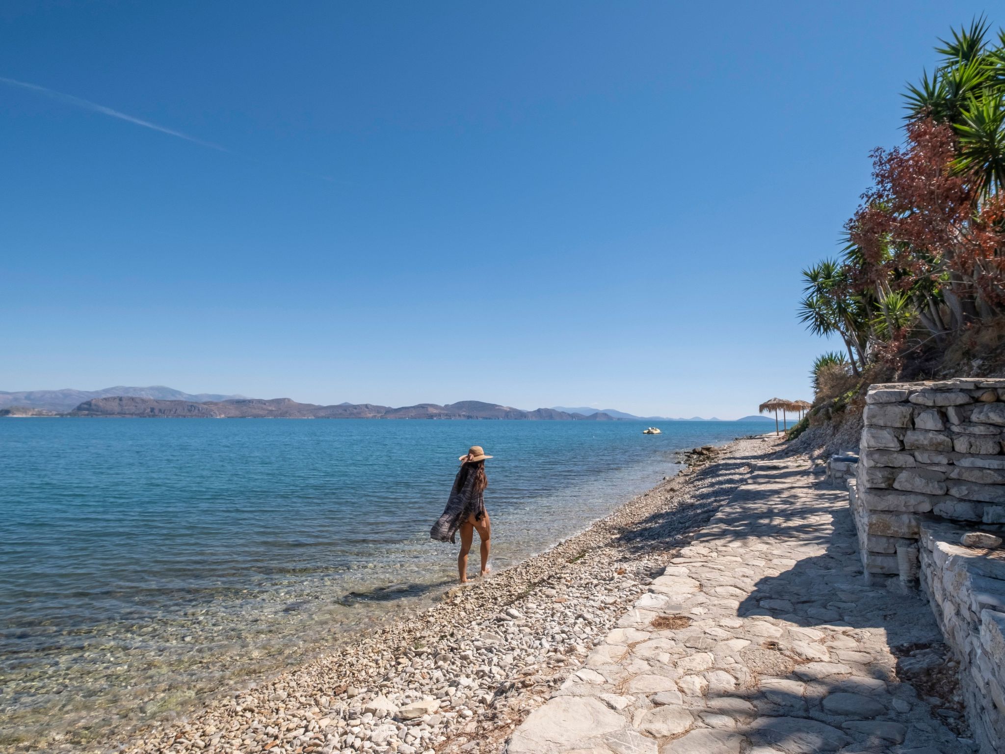 Luxuriöses Apartment mit einem Schlafzimmer direkt am Wasser, Meerblick