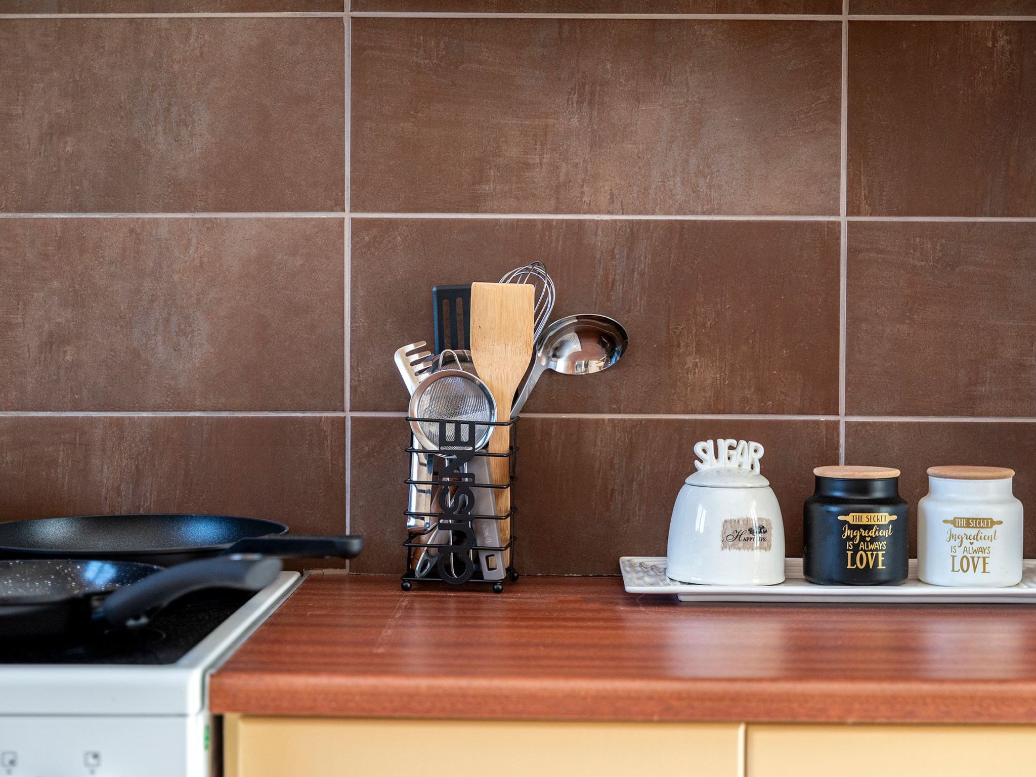 In einem Olivenhain in Strandnähe