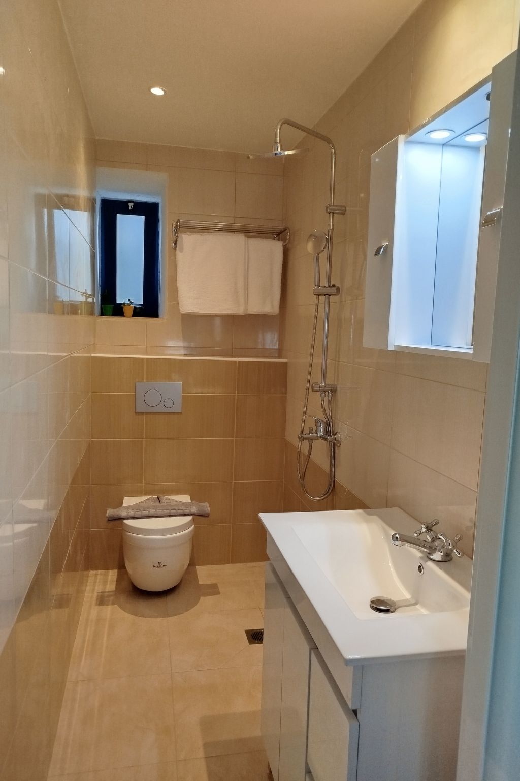 "Großvaters Haus", ein 150 Jahre altes Steinhaus-Binnen