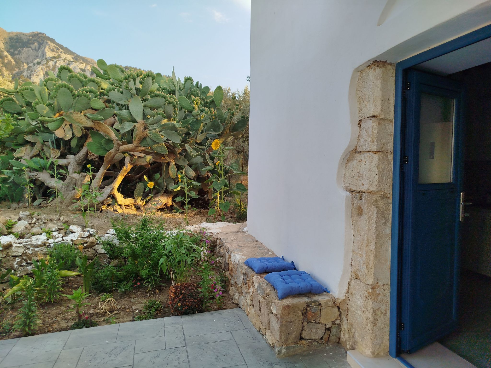 "Großvaters Haus", ein 150 Jahre altes Steinhaus-Binnen