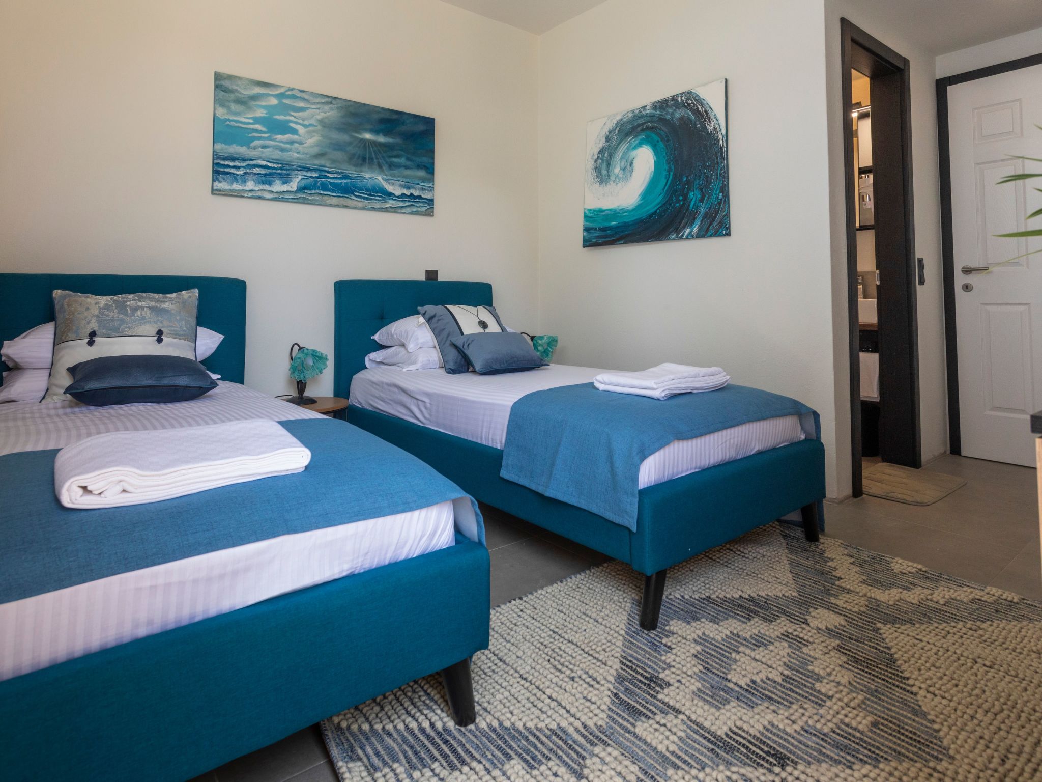 Villen mit privaten Pools und Meerblick Skiathos-Image-tags.info