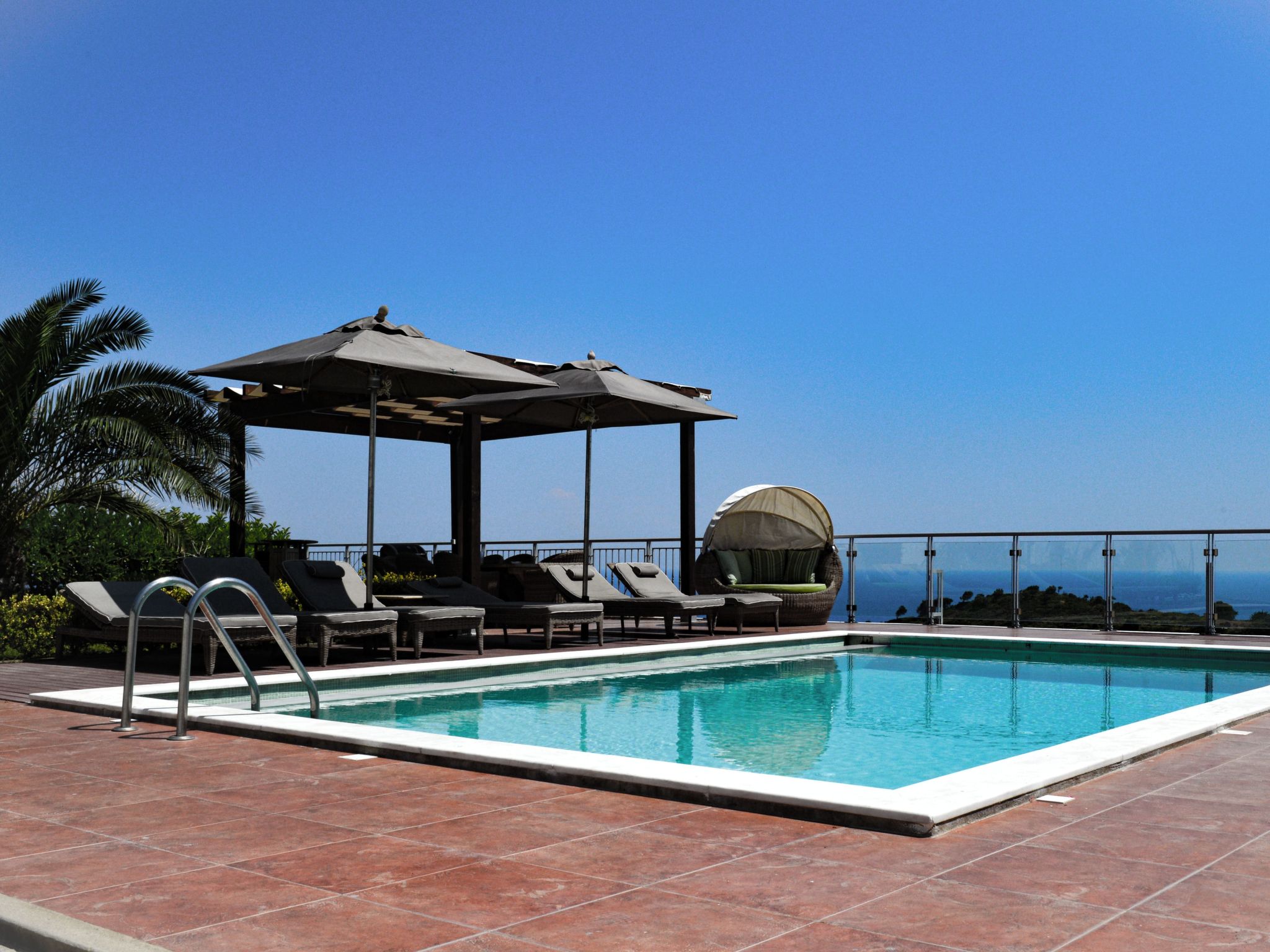 Mit Privatpool für 9 Personen ca. 200 m&sup2; in Pounta, Ägäis (Skiathos)-Buiten