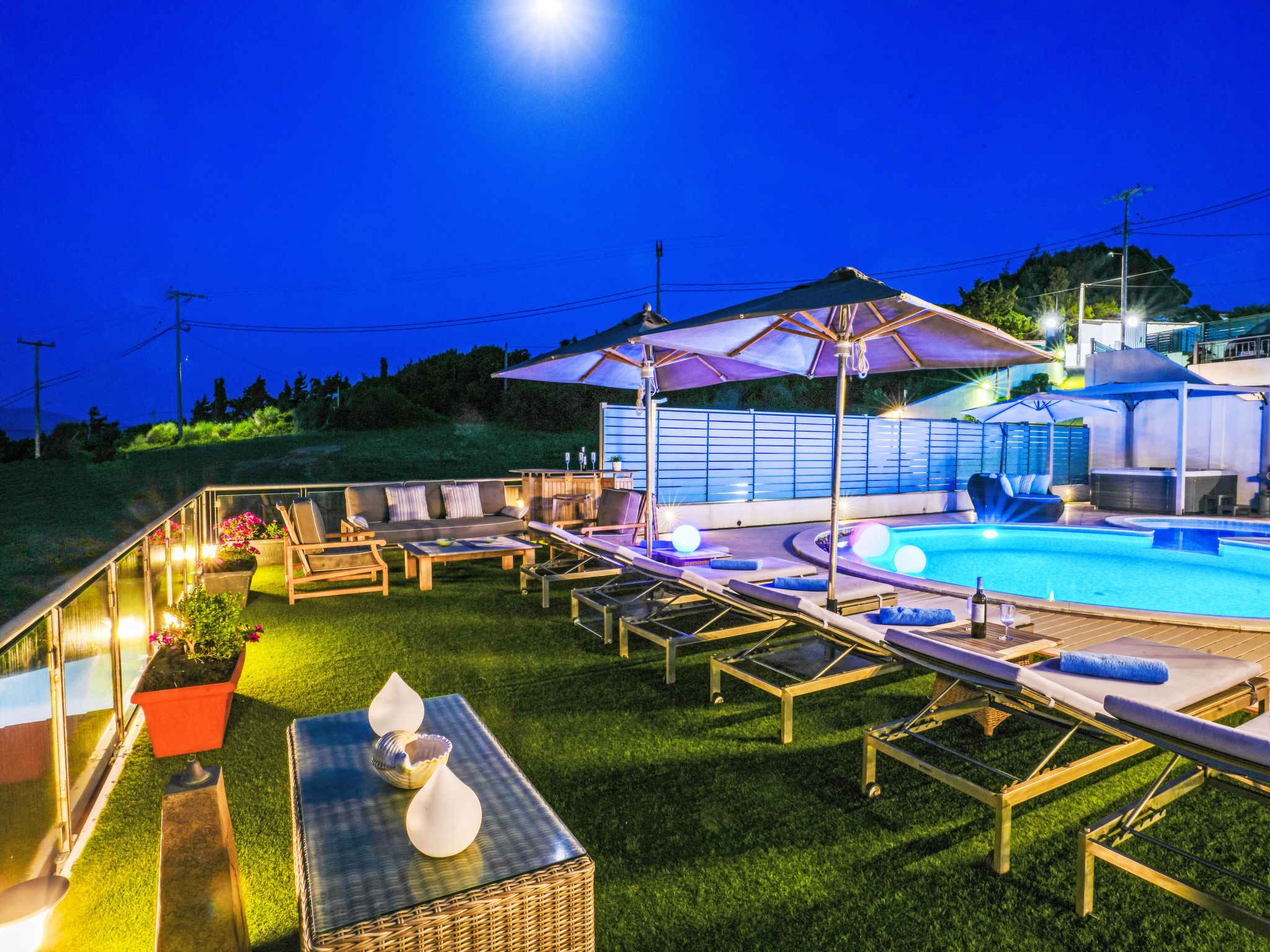 Mit Privatpool für 9 Personen ca. 175 m&sup2; in Skiathos, Ägäis (Skiathos) - Draußen
