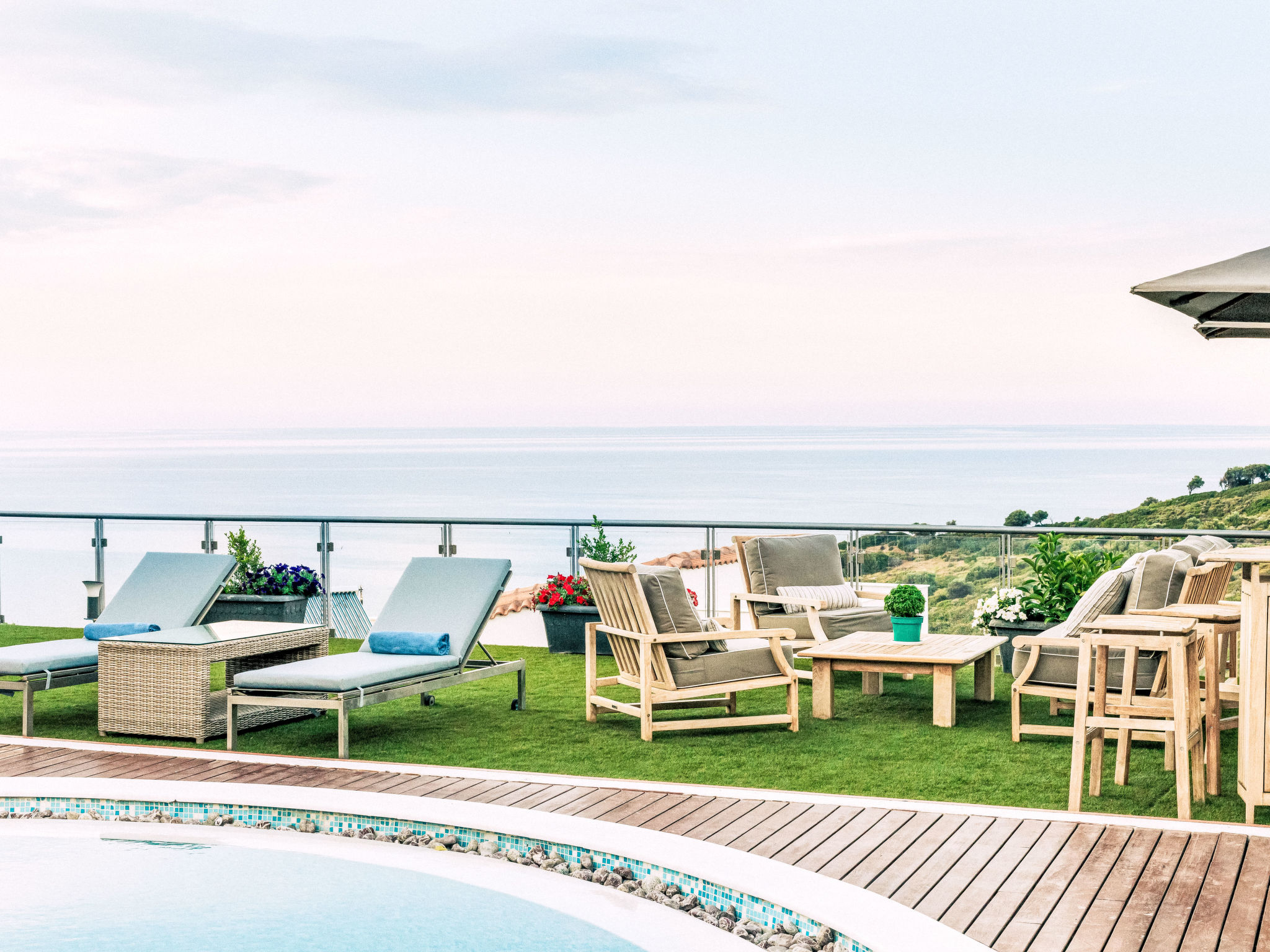 Mit Privatpool für 9 Personen ca. 175 m&sup2; in Skiathos, Ägäis (Skiathos) - Draußen