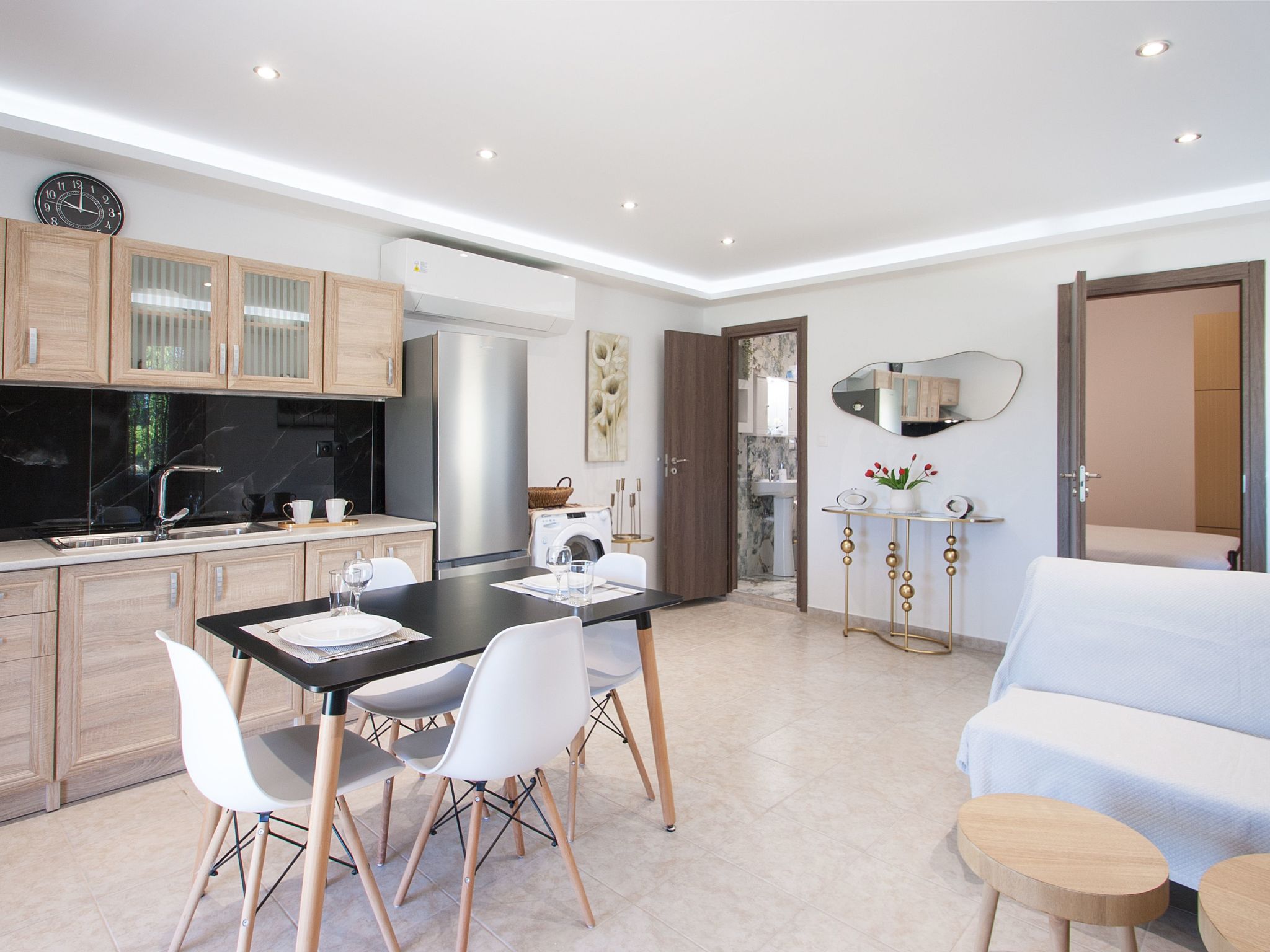 SkyFrame Villa mit atemberaubendem Blick auf das Meer...-Image-tags.info