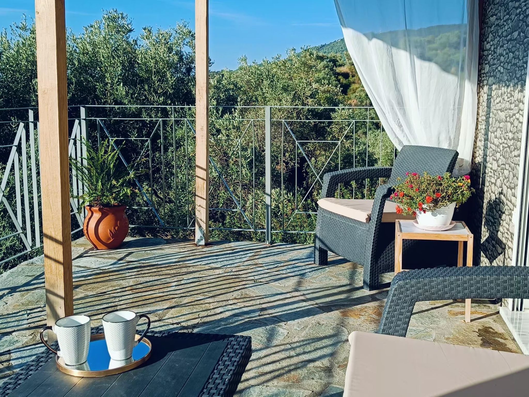 SkyFrame Villa mit atemberaubendem Blick auf das — Terrace (2 of 39)