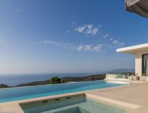 Villa Horizon: Luxe designvilla met privézwembad nabij Kyparissia - thumbnail 1