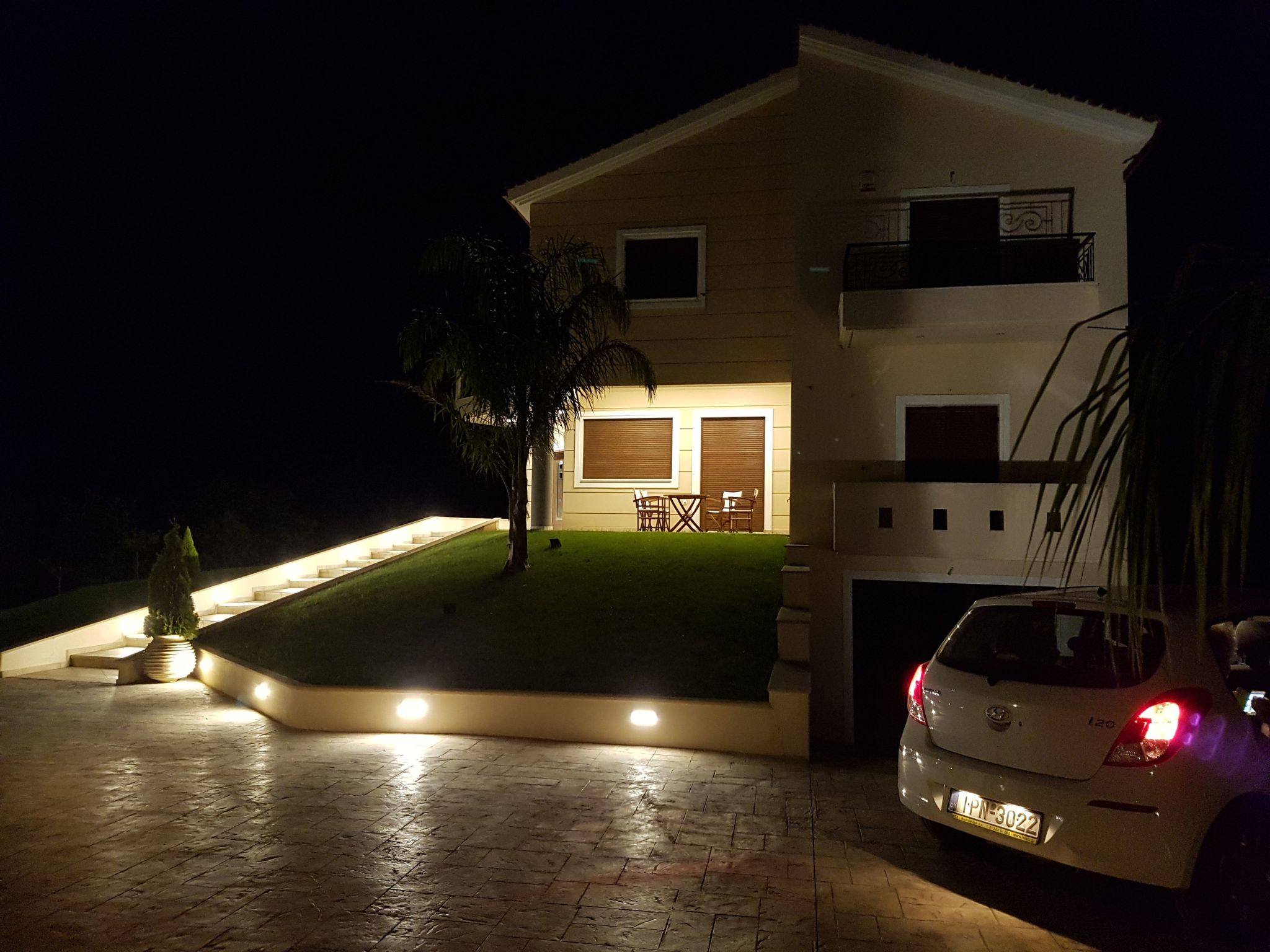 Villa "Dimitris" mit Blick auf das Wasser-Buiten
