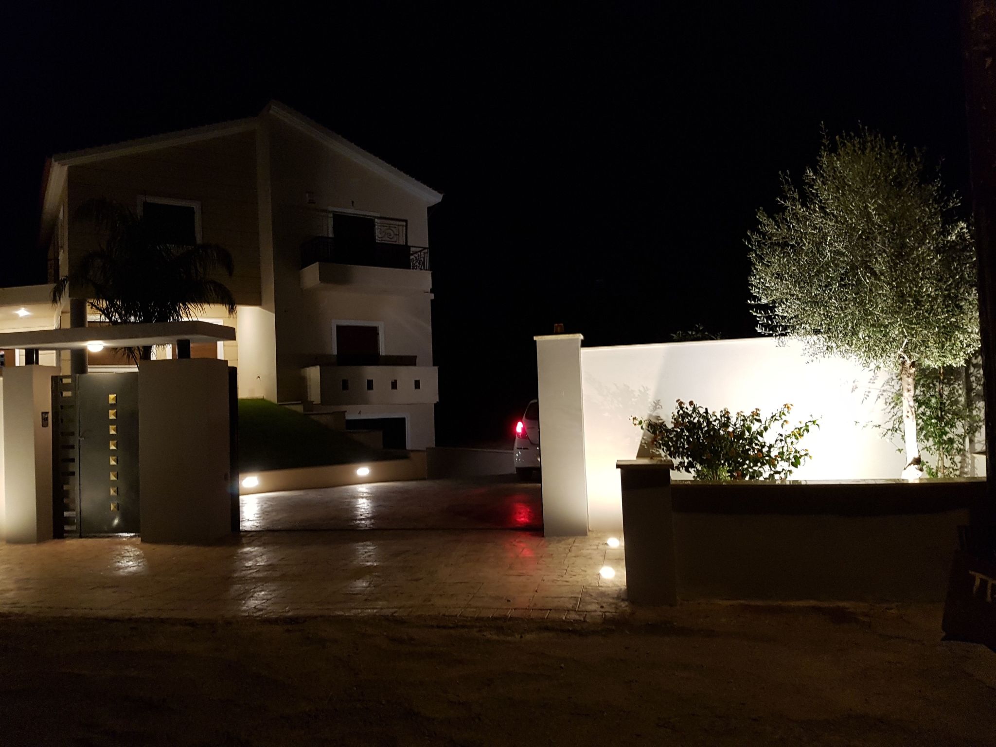 Villa "Dimitris" mit Blick auf das Wasser-Buiten