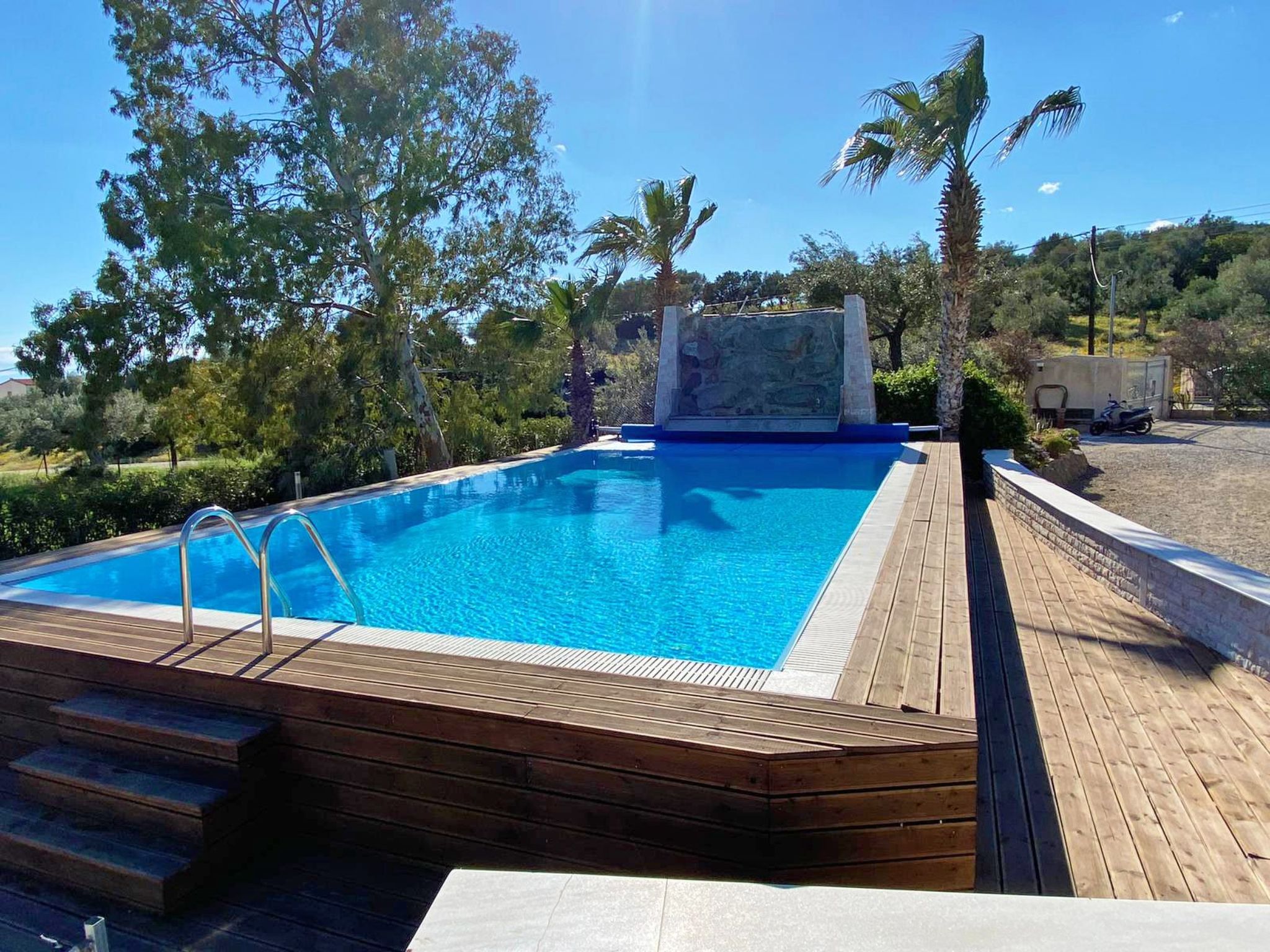 in Ermioni mit Grill, gemeinschaftlichem Pool und Terrasse — Pool Outdoor (2 of 45)