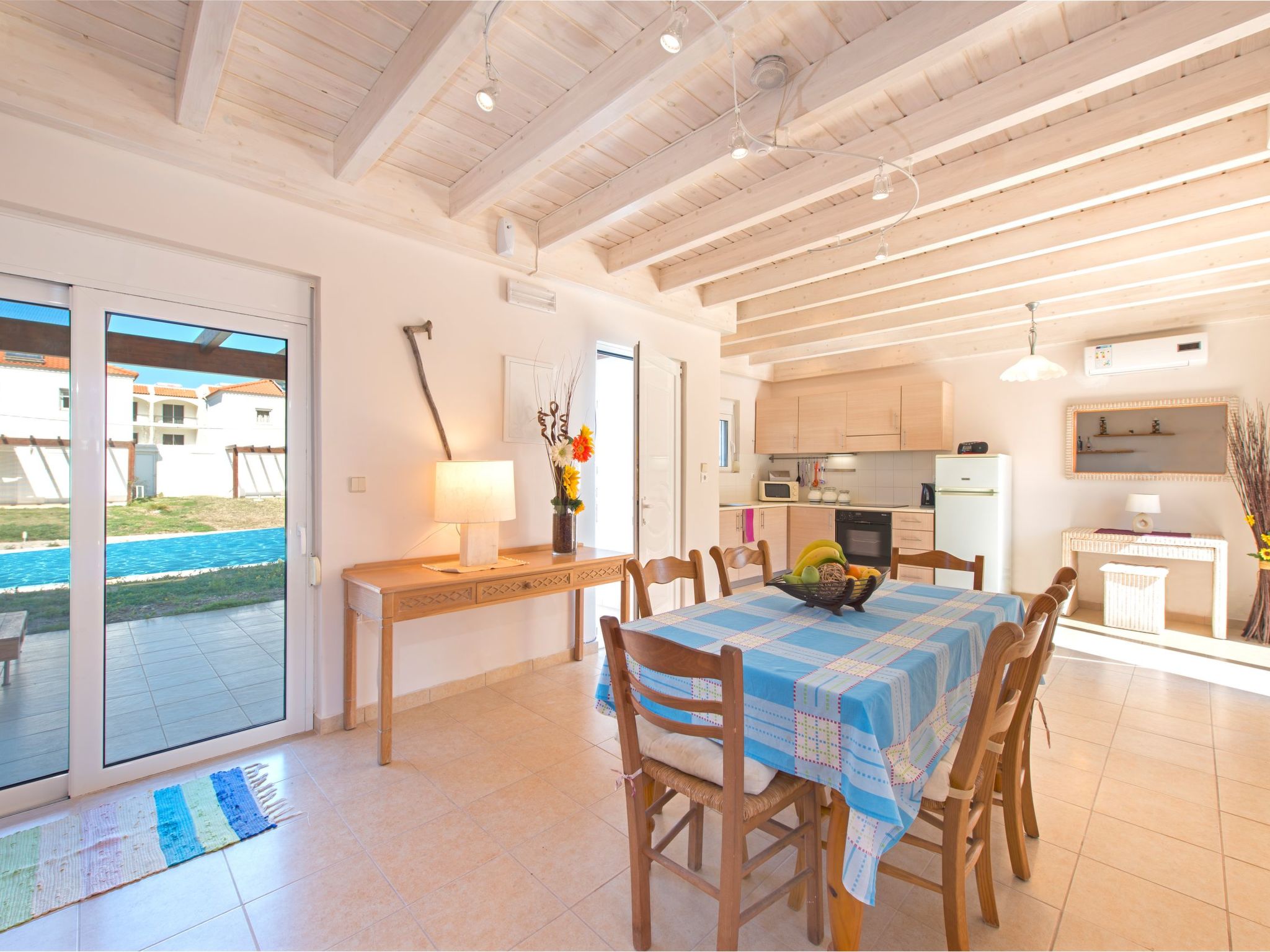 Haus in Kolympia mit Garten und schöner Aussicht-Image-tags.info