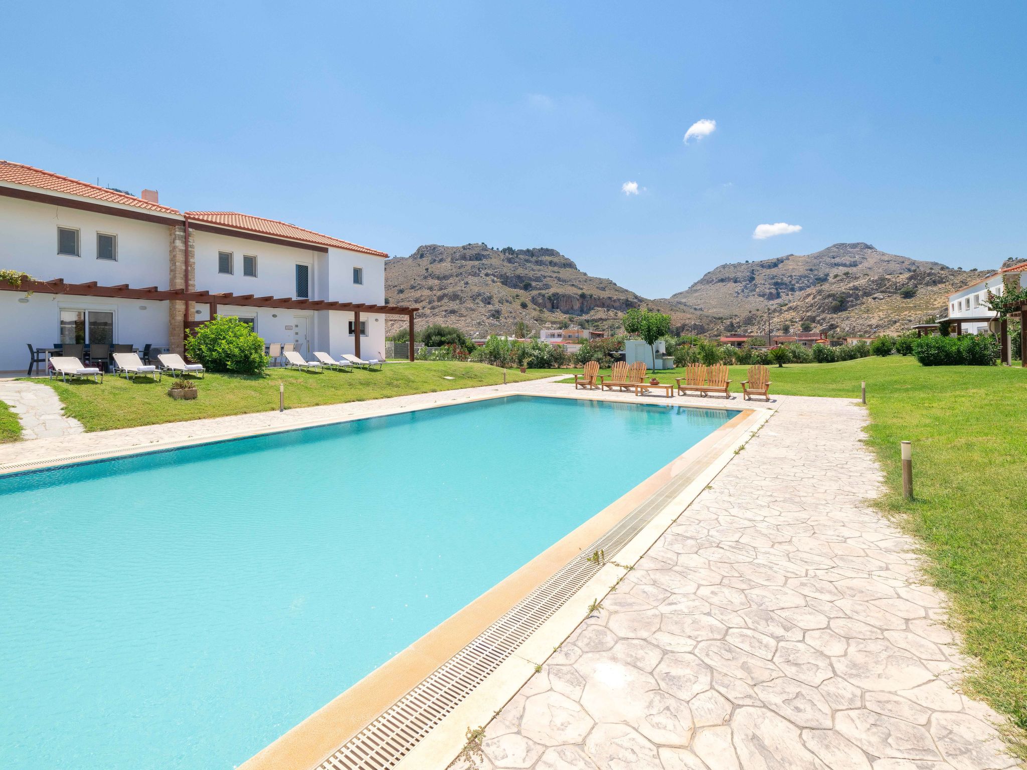 Haus in Kolympia mit Garten und schöner Aussicht-Image-tags.info