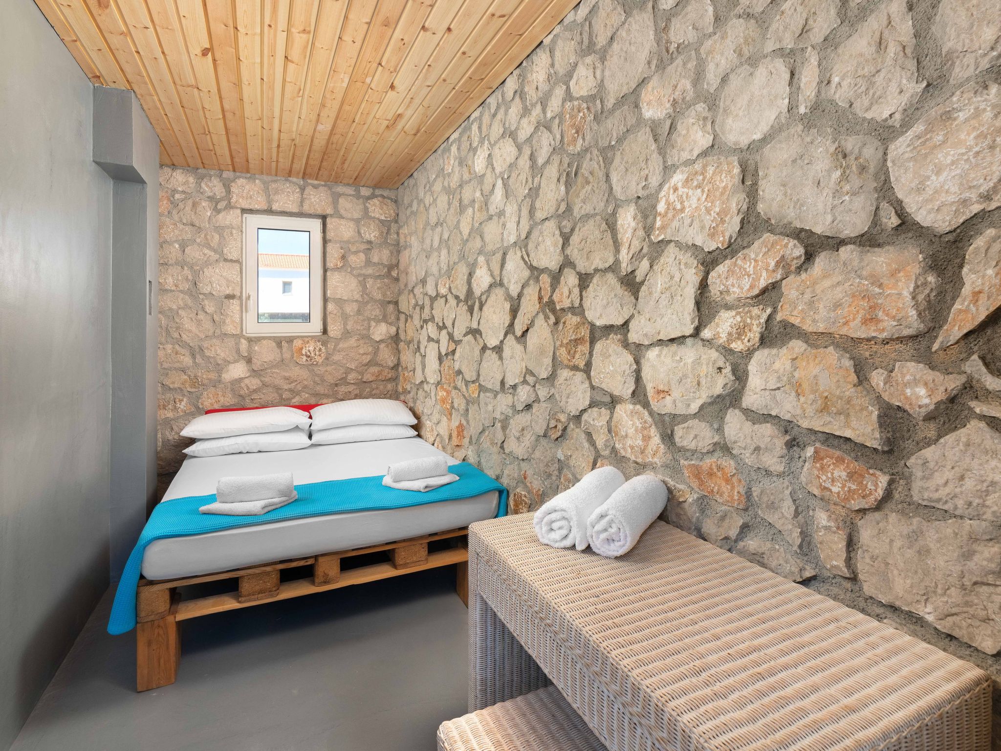 Haus in Kolympia mit Garten und schöner Aussicht-Image-tags.info