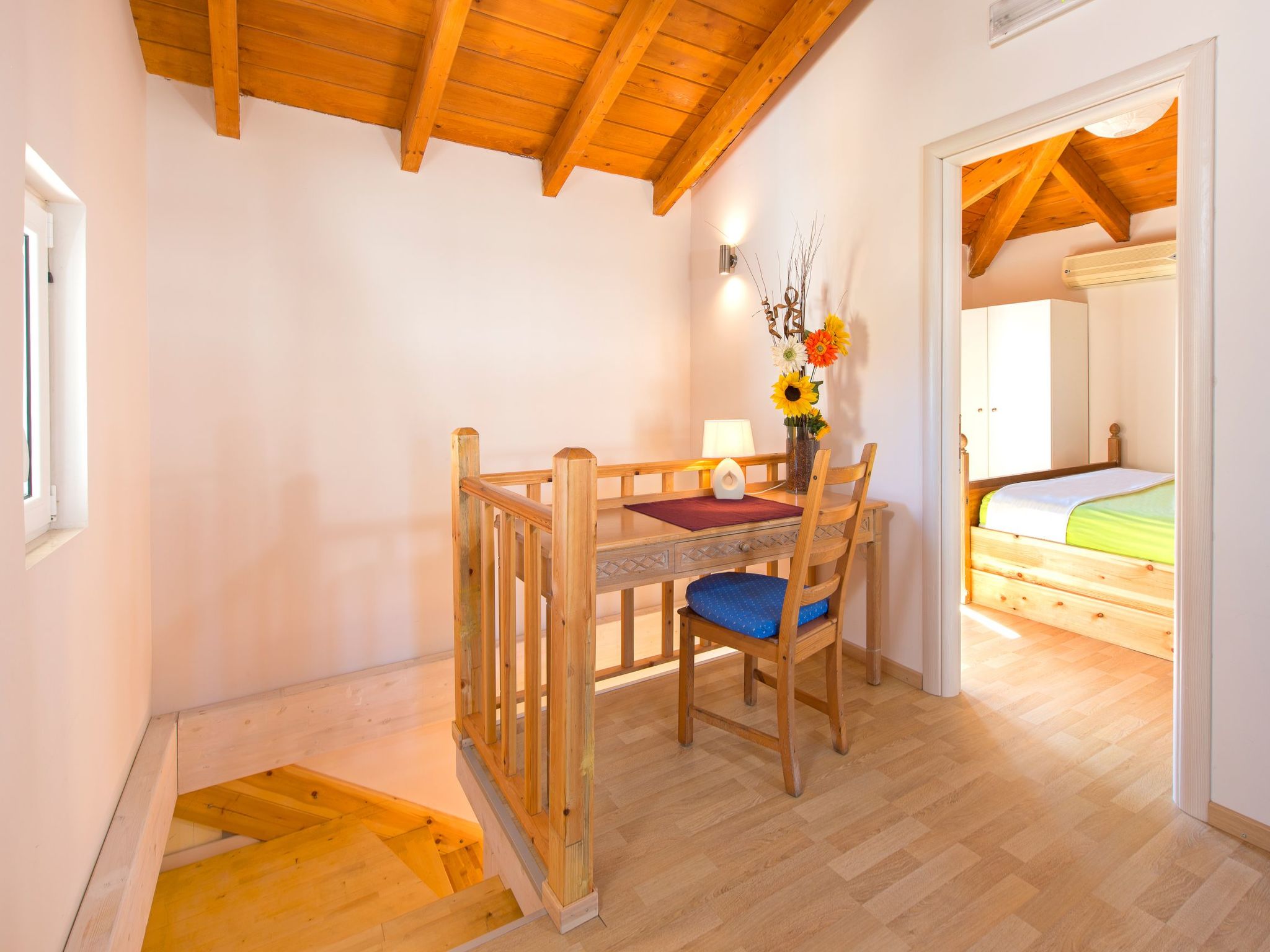 Haus in Kolympia mit Garten und schöner Aussicht-Image-tags.info