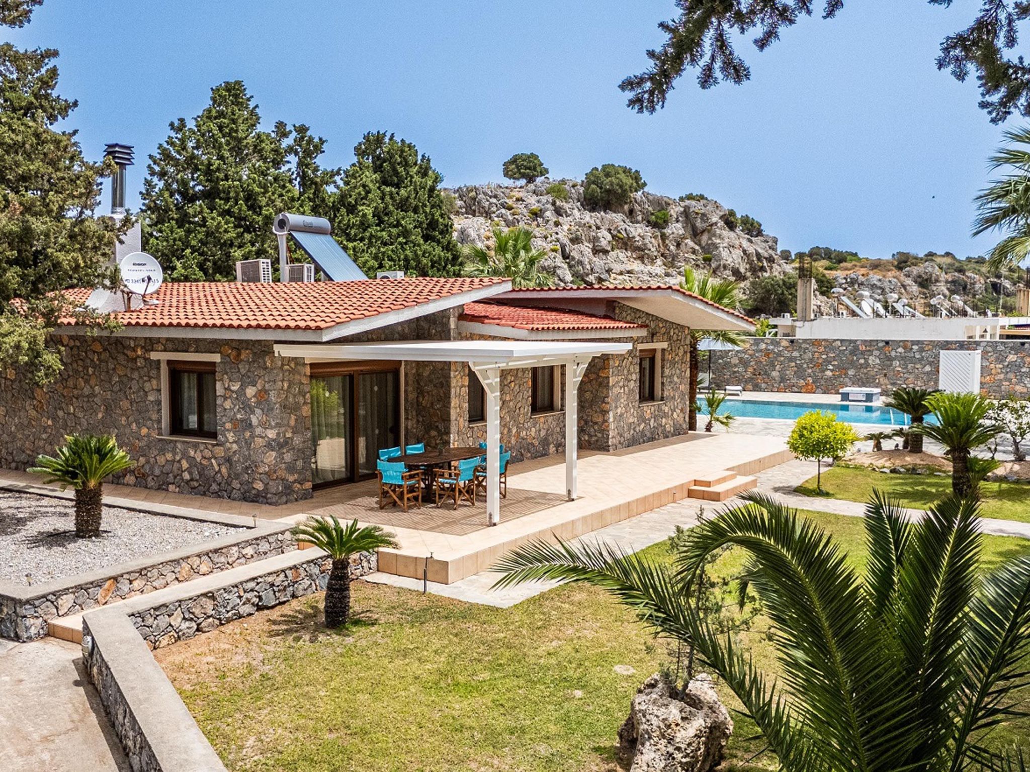 Vakantiehuis met privé zwembad in Archangelos (Griekenland) voor 6 personen