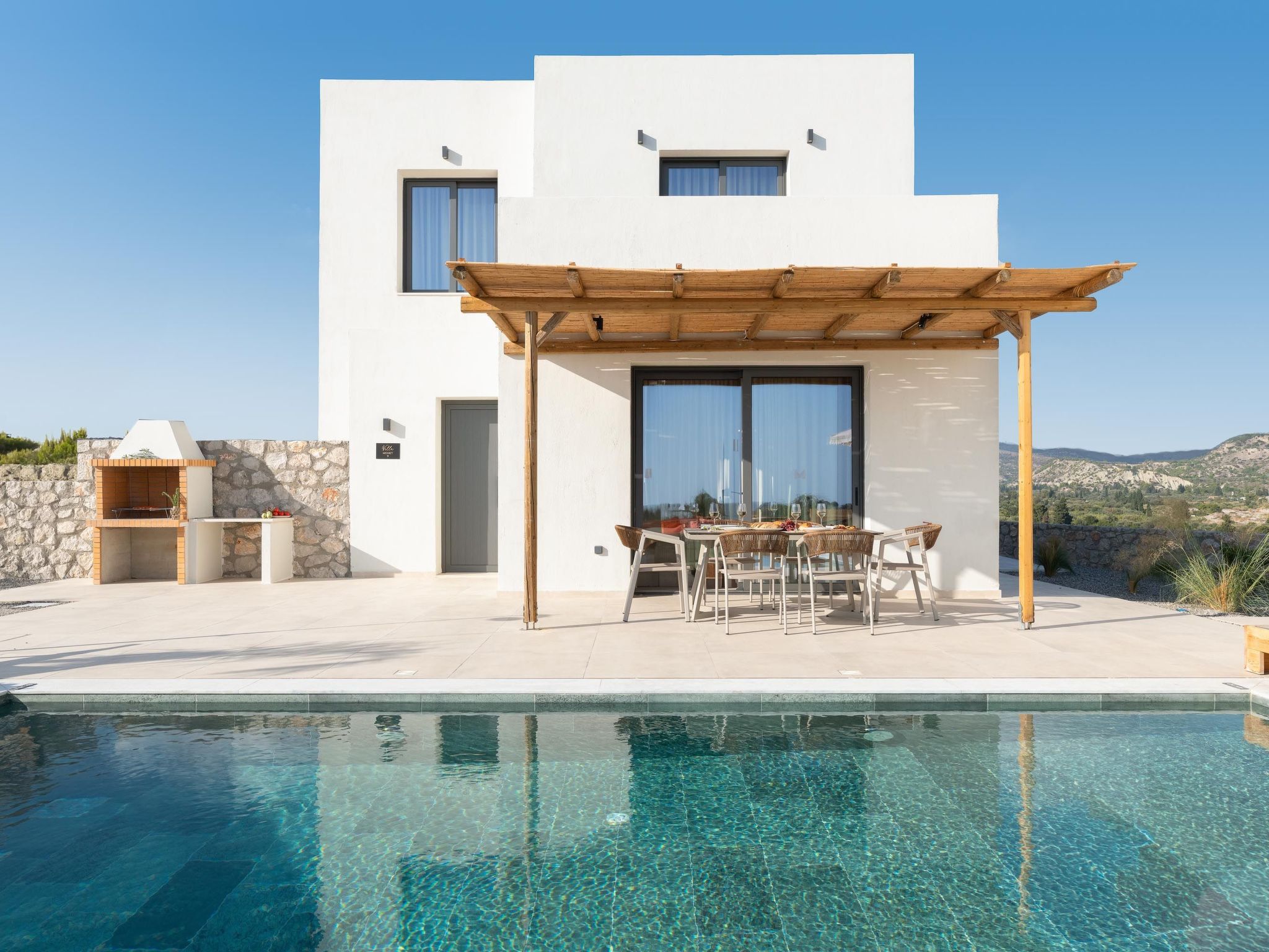 Massari-Hügel-Monet-Draußen