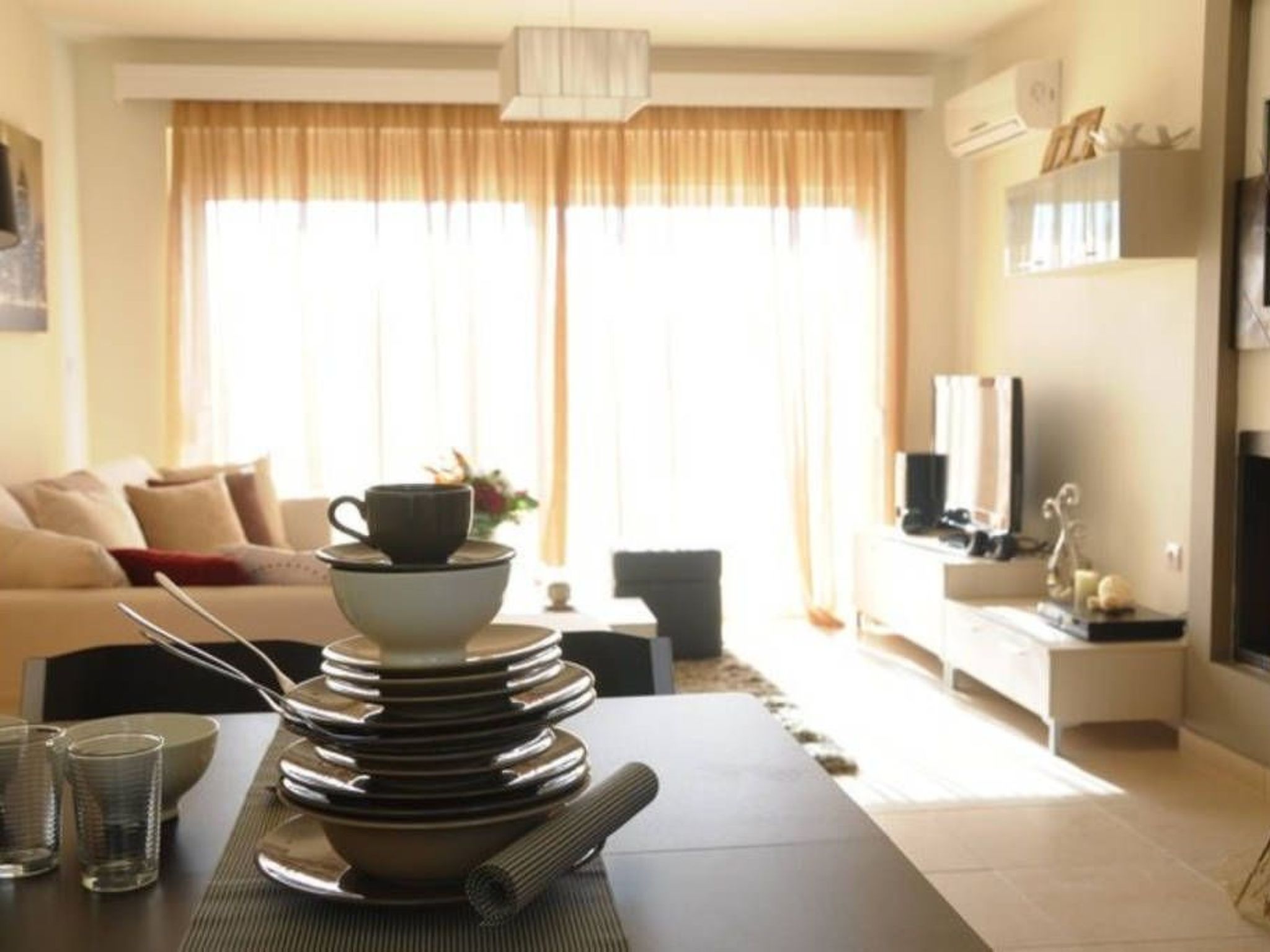 Charmantes Ferienhaus in Archangelos mit großem Balkon-Dedans