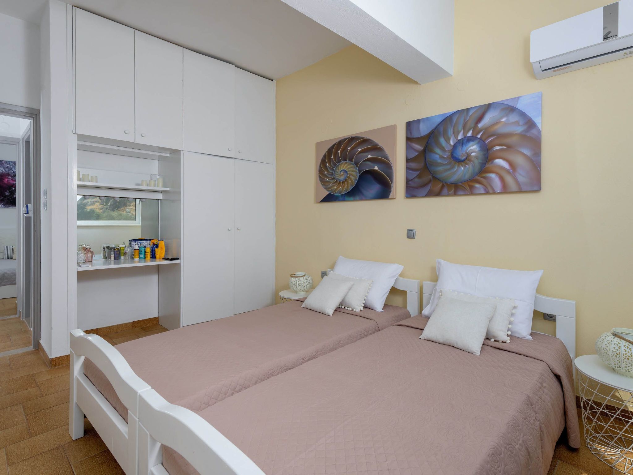 WEISSES HAUS-Image-tags.info