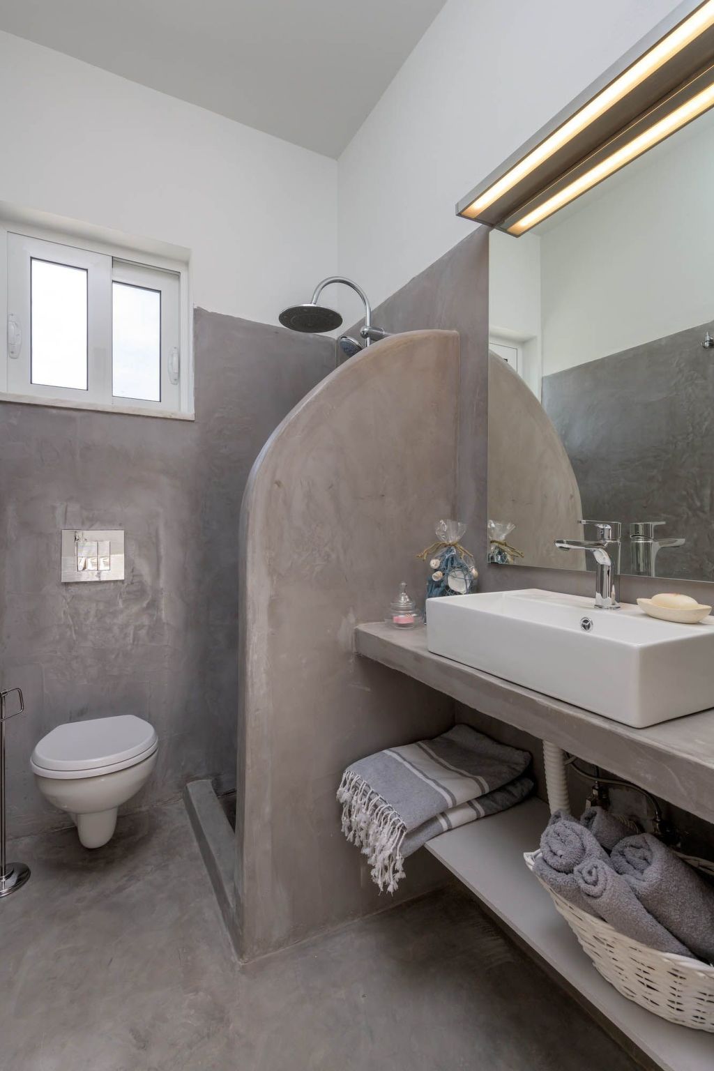 WEISSES HAUS-Image-tags.info