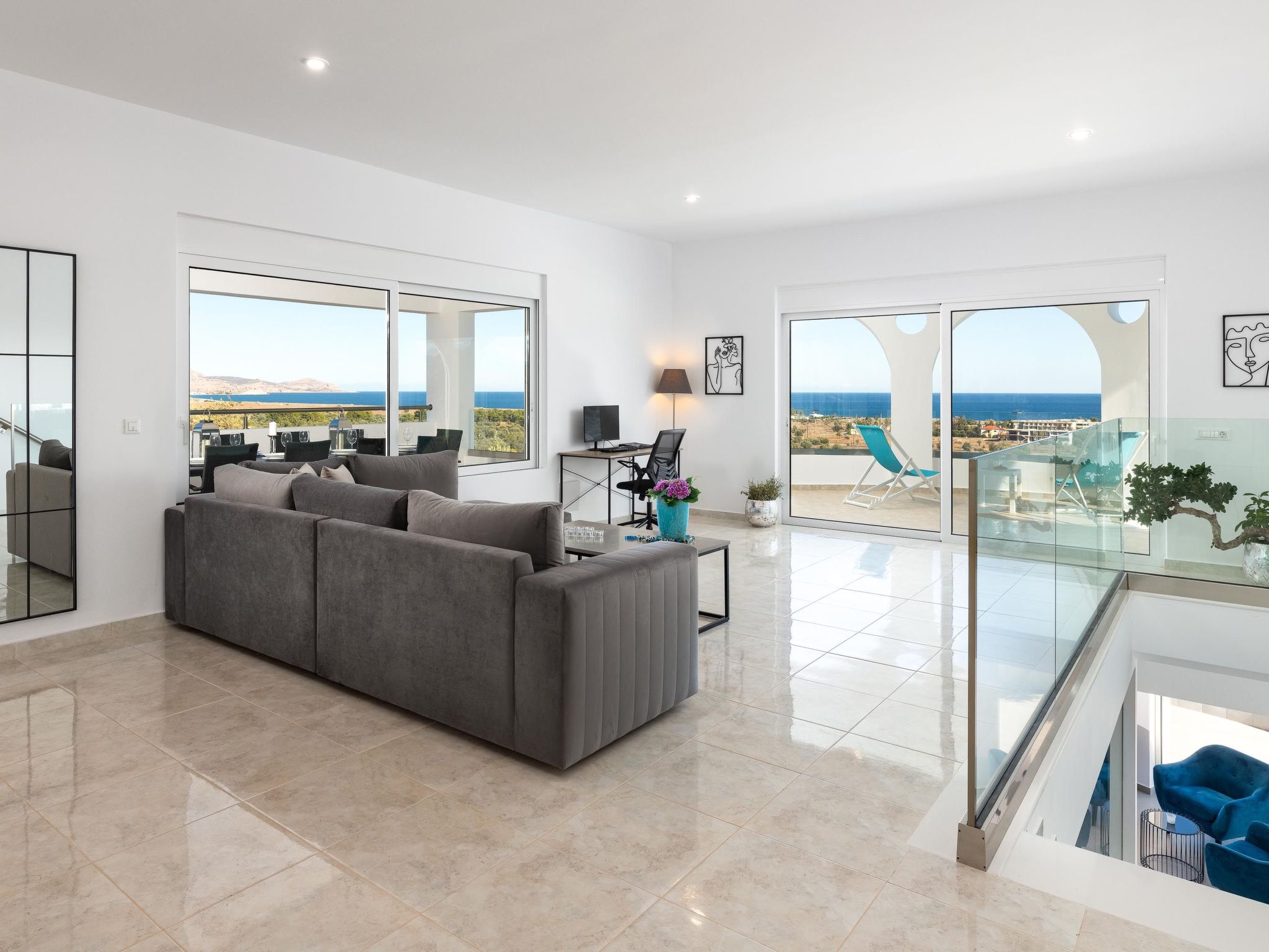 Villa Zoe Blu-Dedans