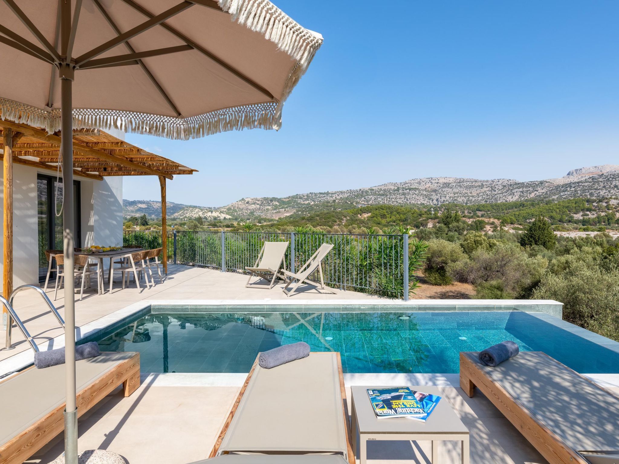 Massari Hills - Moorea