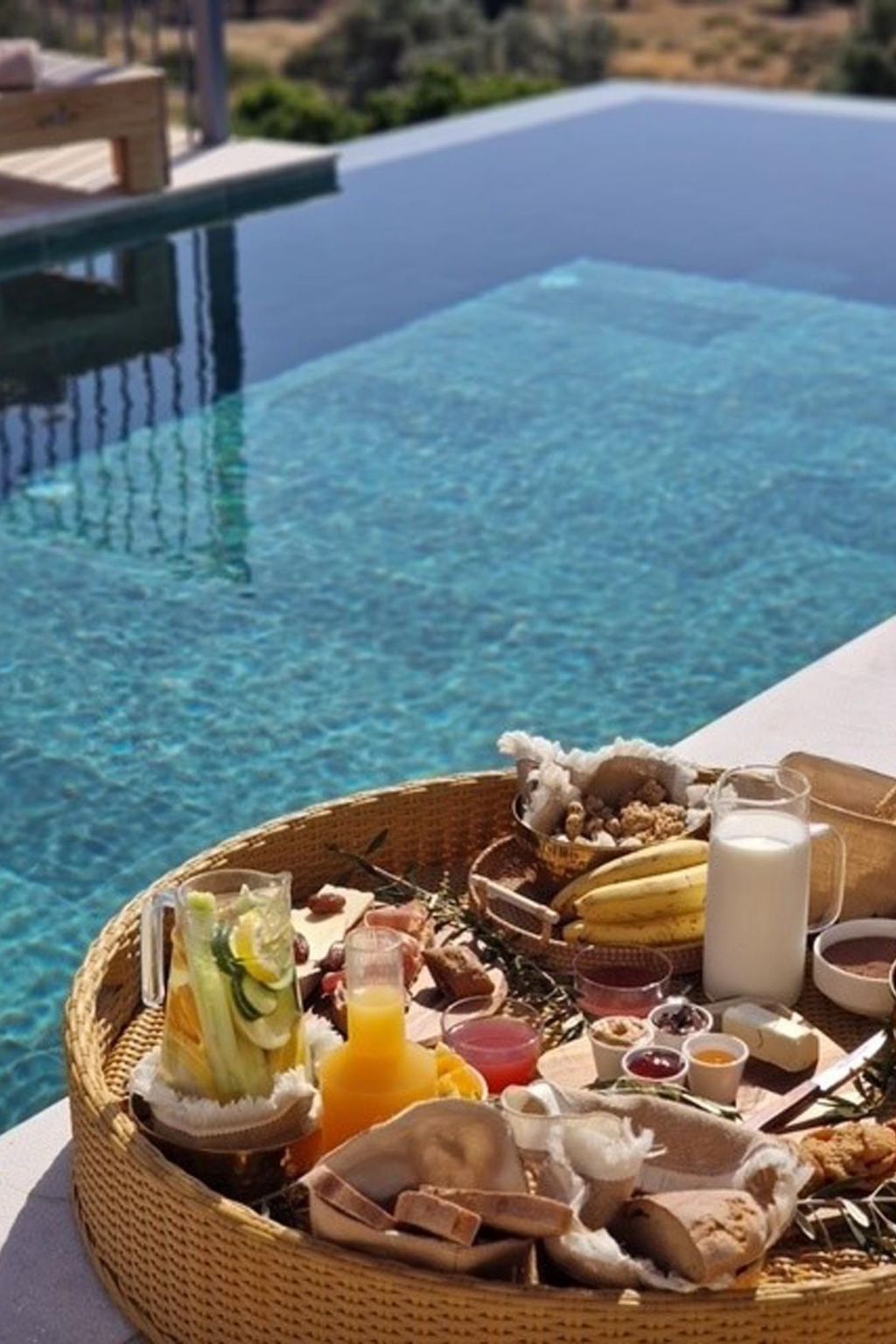 Massari-Hügel - Violetta-Image-tags.info