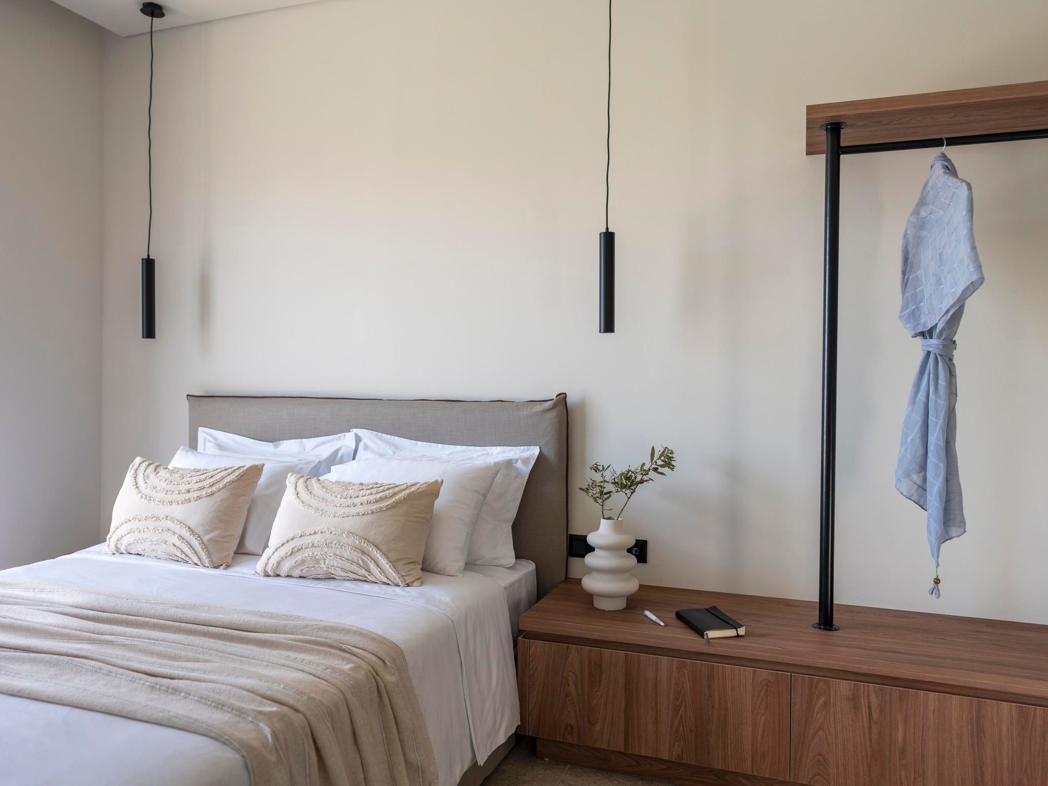 Massari Hills-Massari Breeze-Dedans