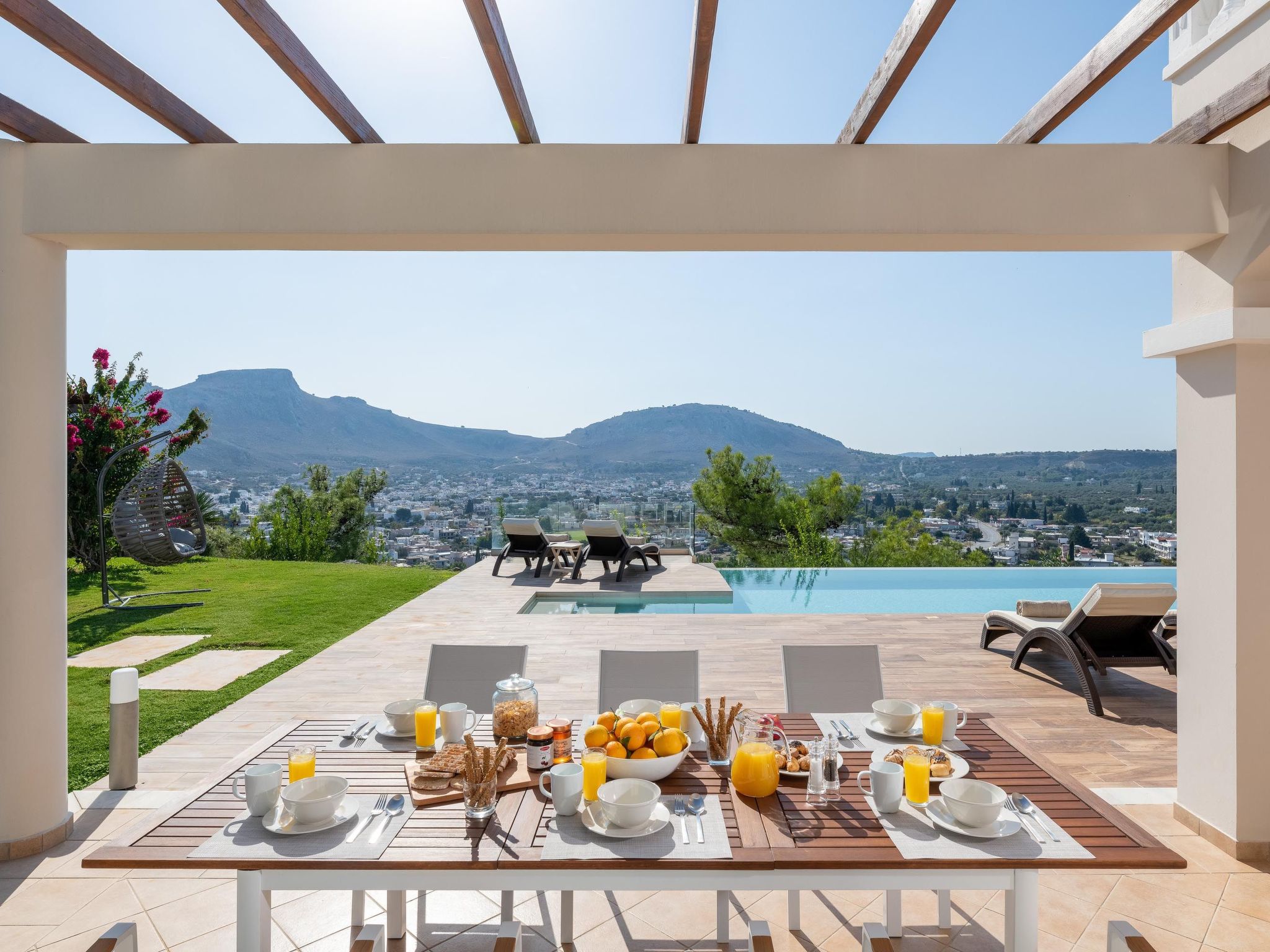 Villa Kamos in Archangelos-Outside