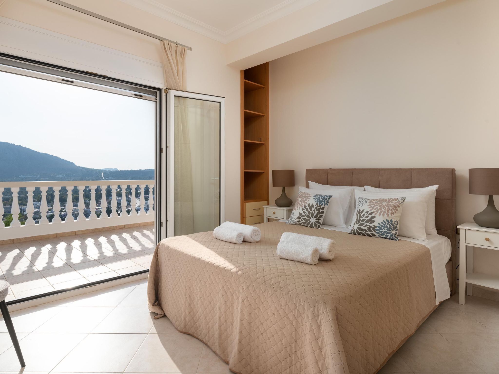 Villa Kamos in Archangelos-Inside