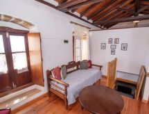 "3BRtraditionelles Haus" im Schloss