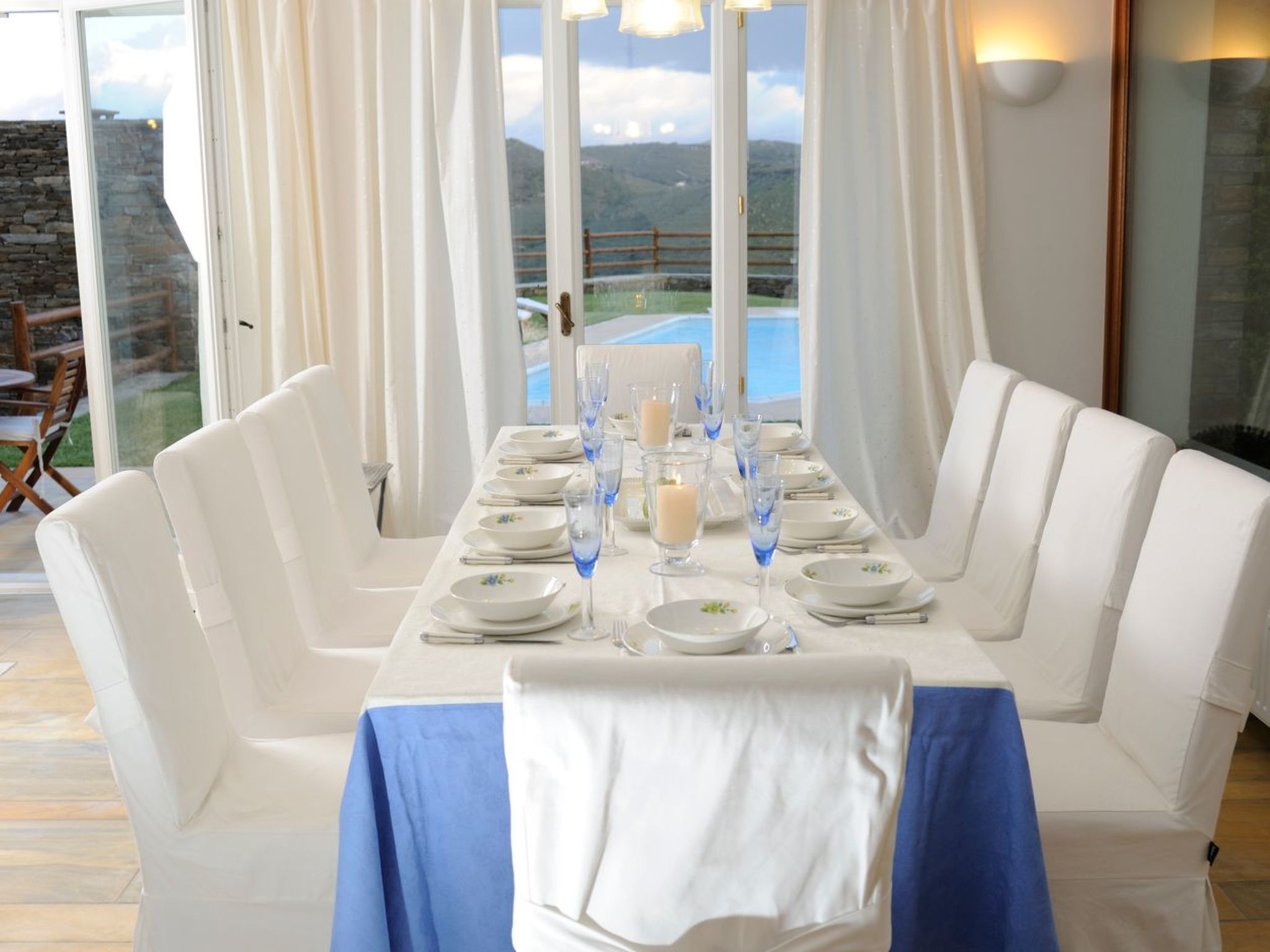 Villa mit Blick auf das Wasser-Buiten