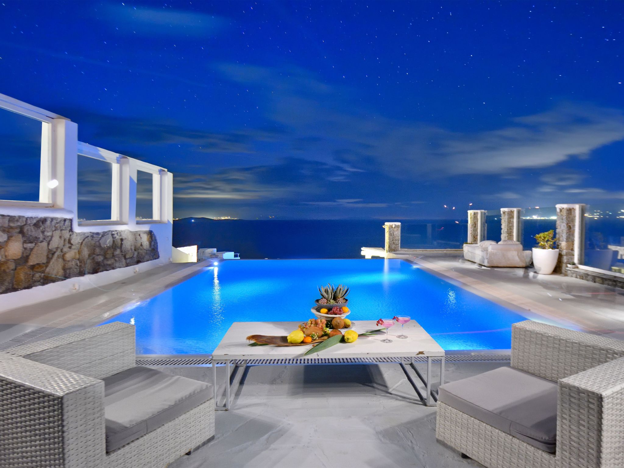 "Calypso Sunset" mit Terrasse-Dedans