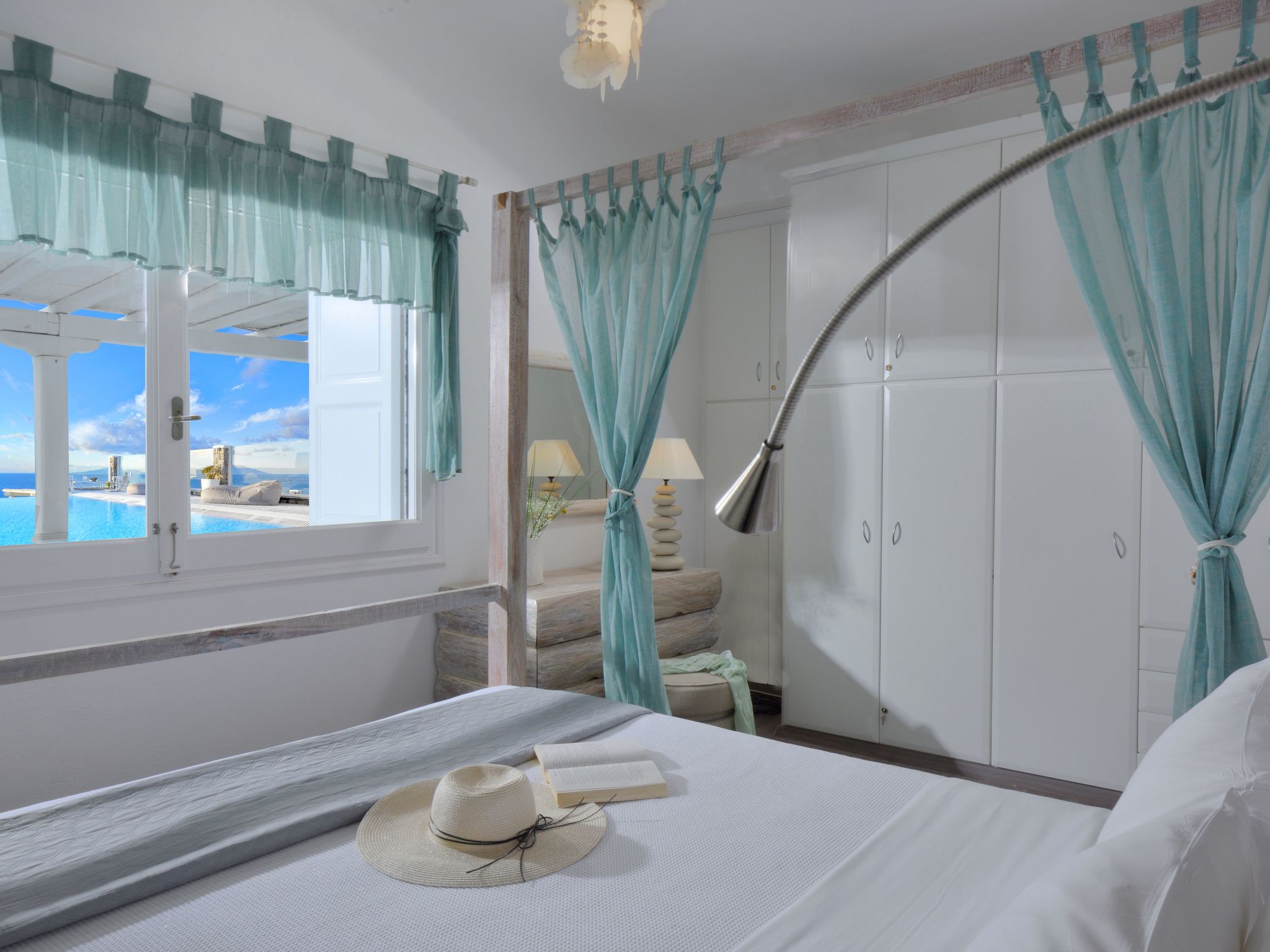 "Calypso Sunset" mit Terrasse-Dedans