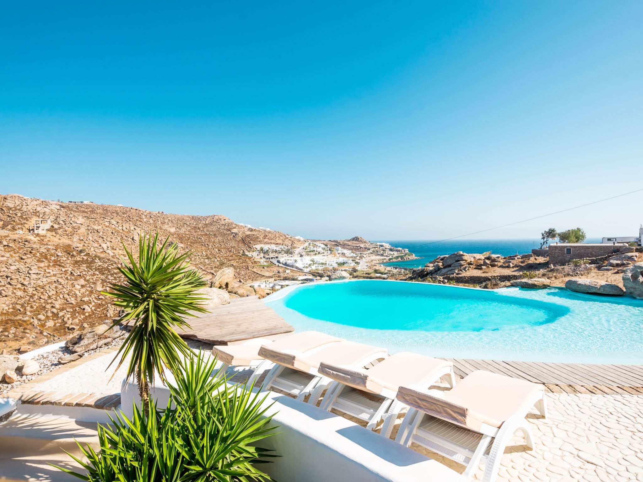 "Paraga Villa 1" mit Whirlpool-Dehors