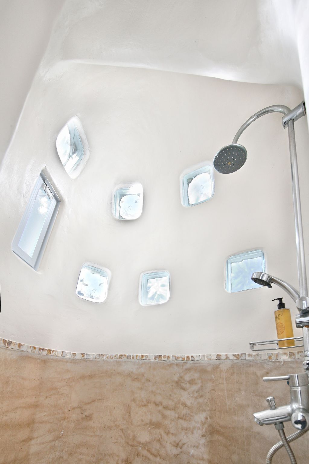 "Paraga Villa 1" mit Whirlpool-Image-tags.info