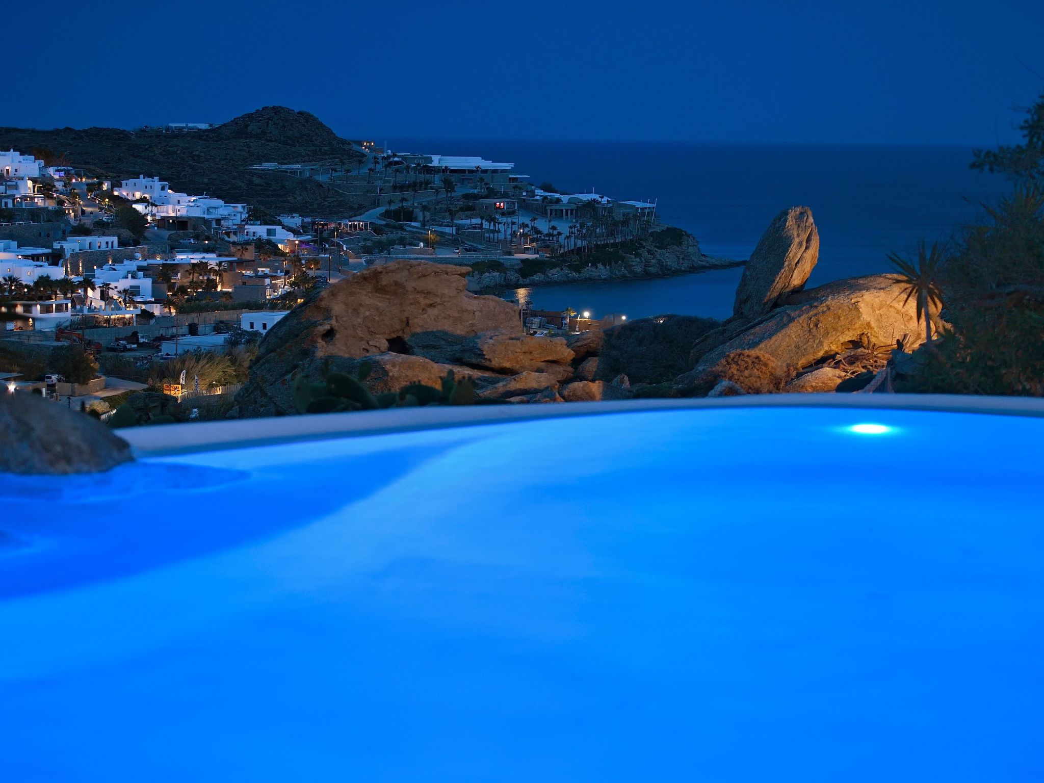 "Paraga Villa 2" mit Whirlpool-Image-tags.info