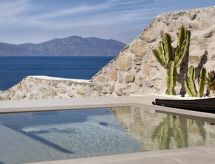 "Versteckte Perle am Meer mit Pool und HotTub"