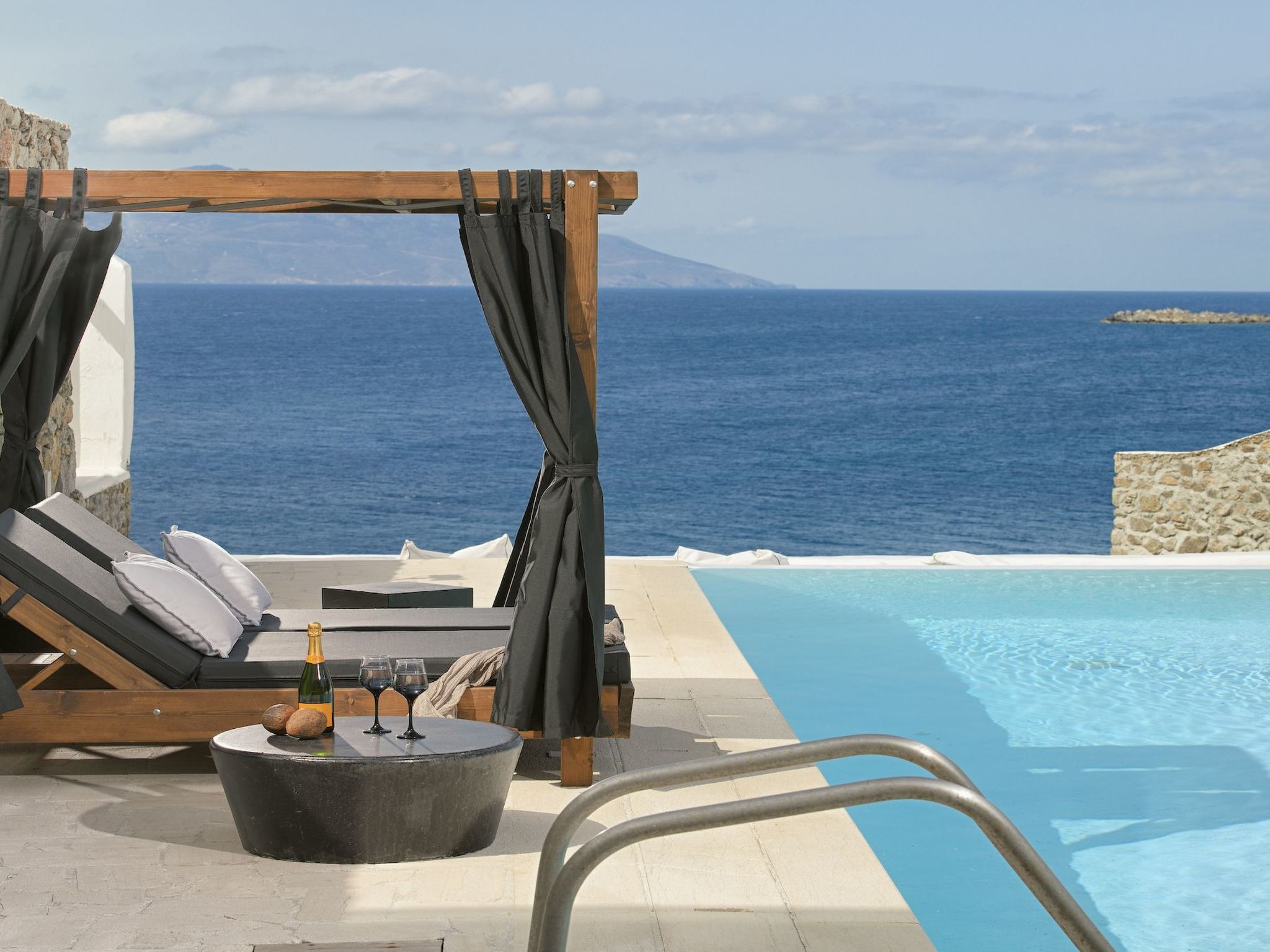 "Versteckte Perle am Meer mit Pool und HotTub"