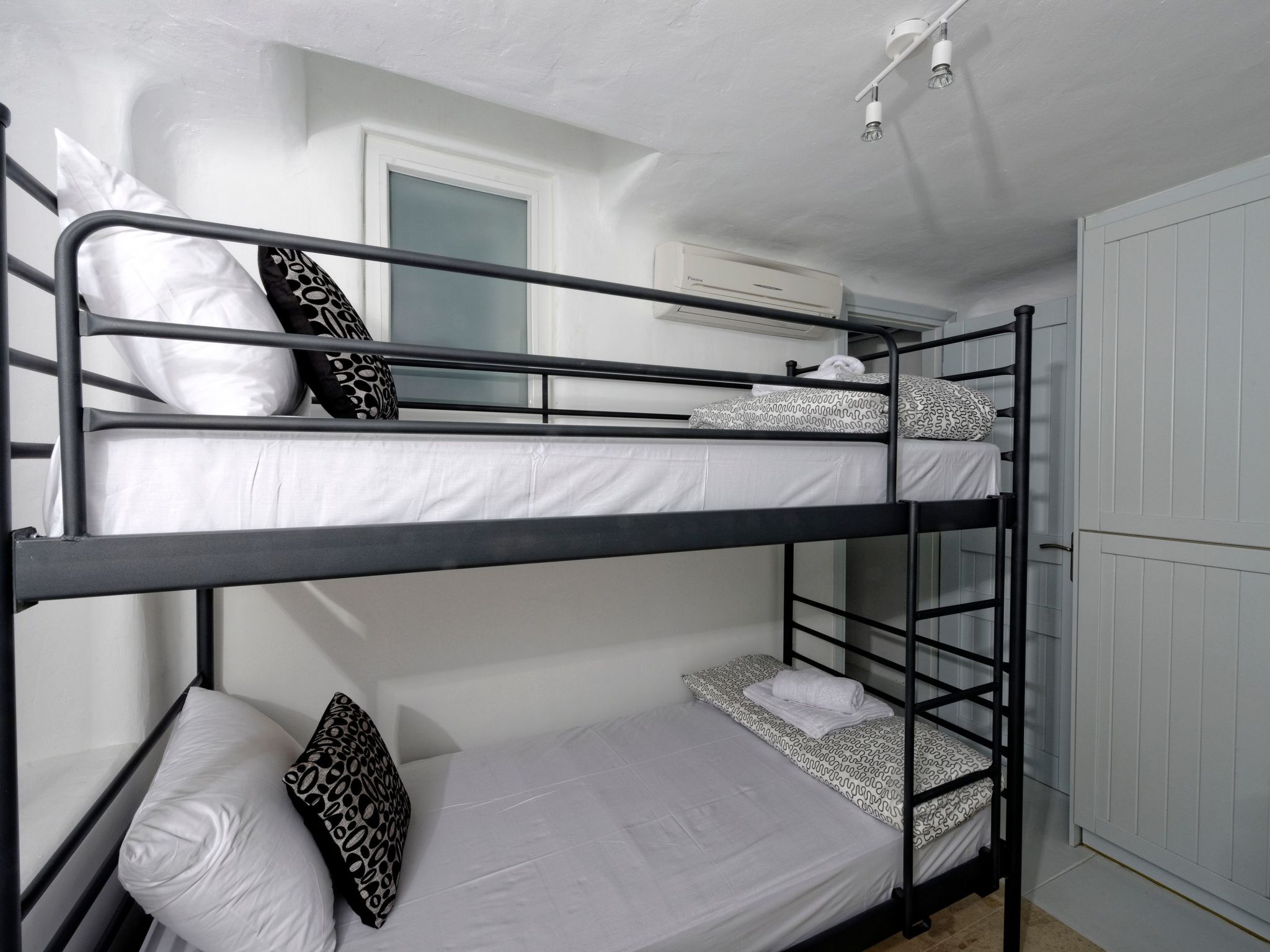 Ferienvilla Harmony für 7 Personen und 3 Kinder-Image-tags.info