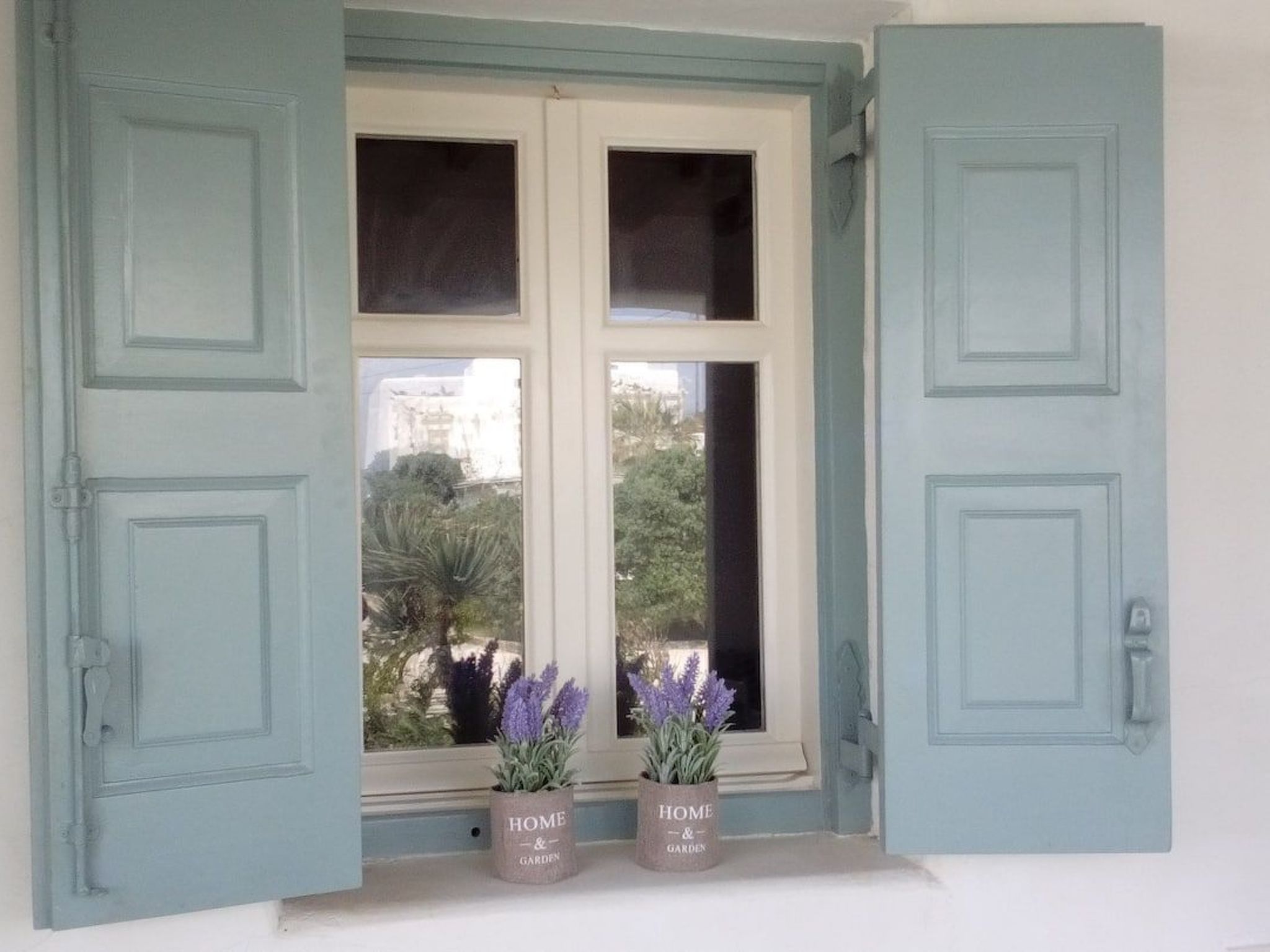 "Mykonian Aroma" mit Pool-Dehors