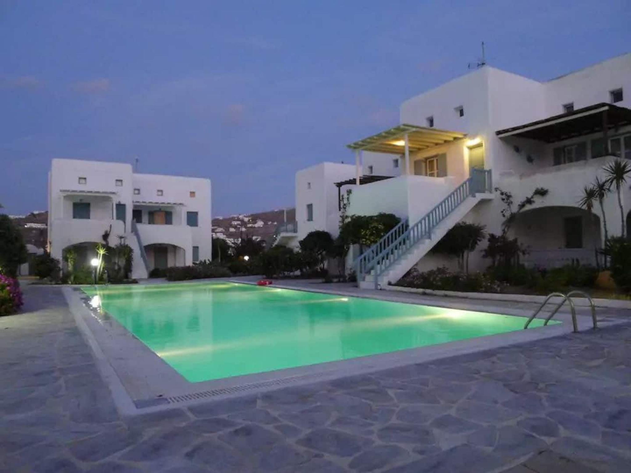 "Mykonian Aroma" mit Pool-Dehors