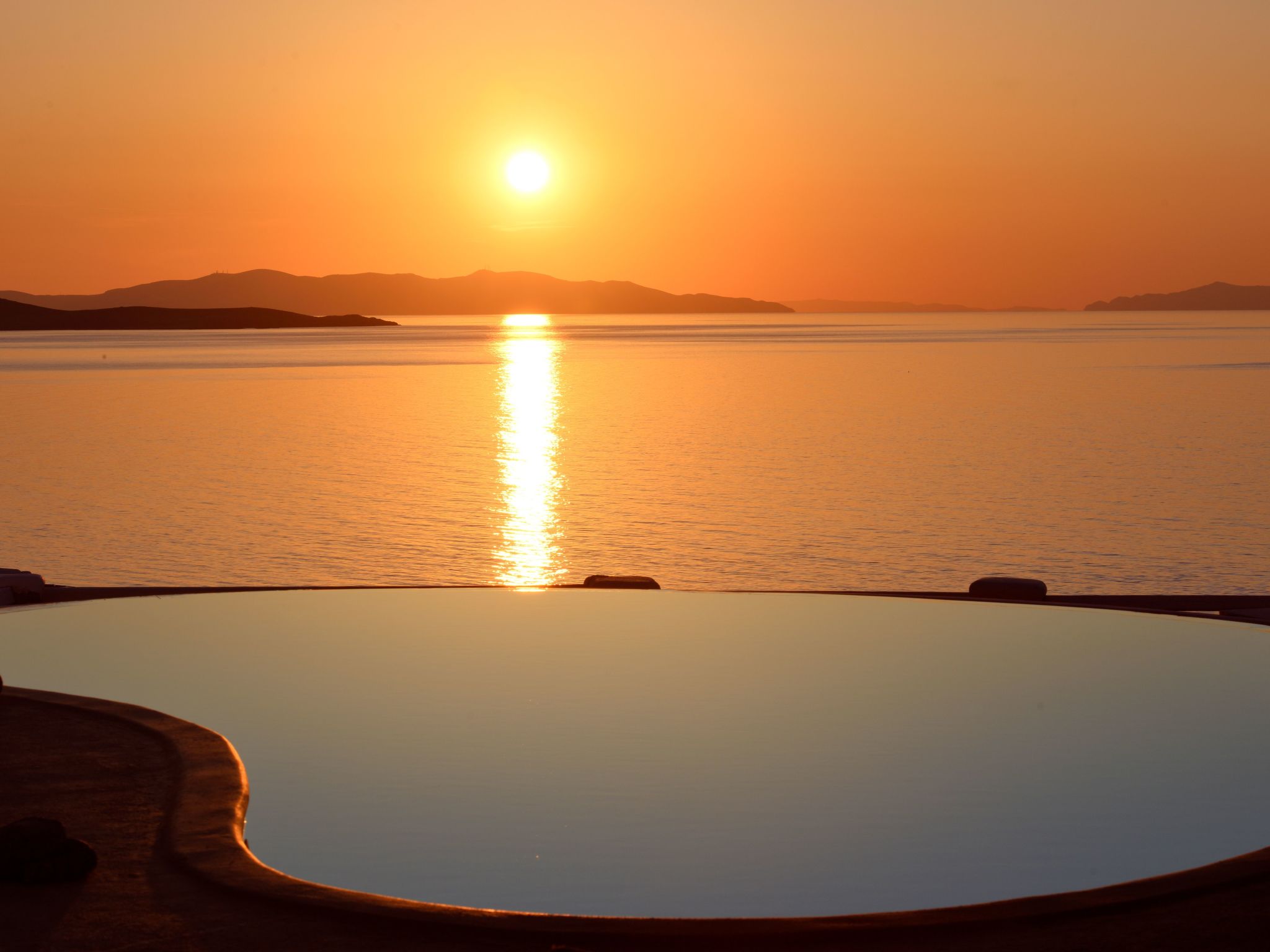 Wunderschöne Villa mit Meerblick und Infinity-Po-Binnen