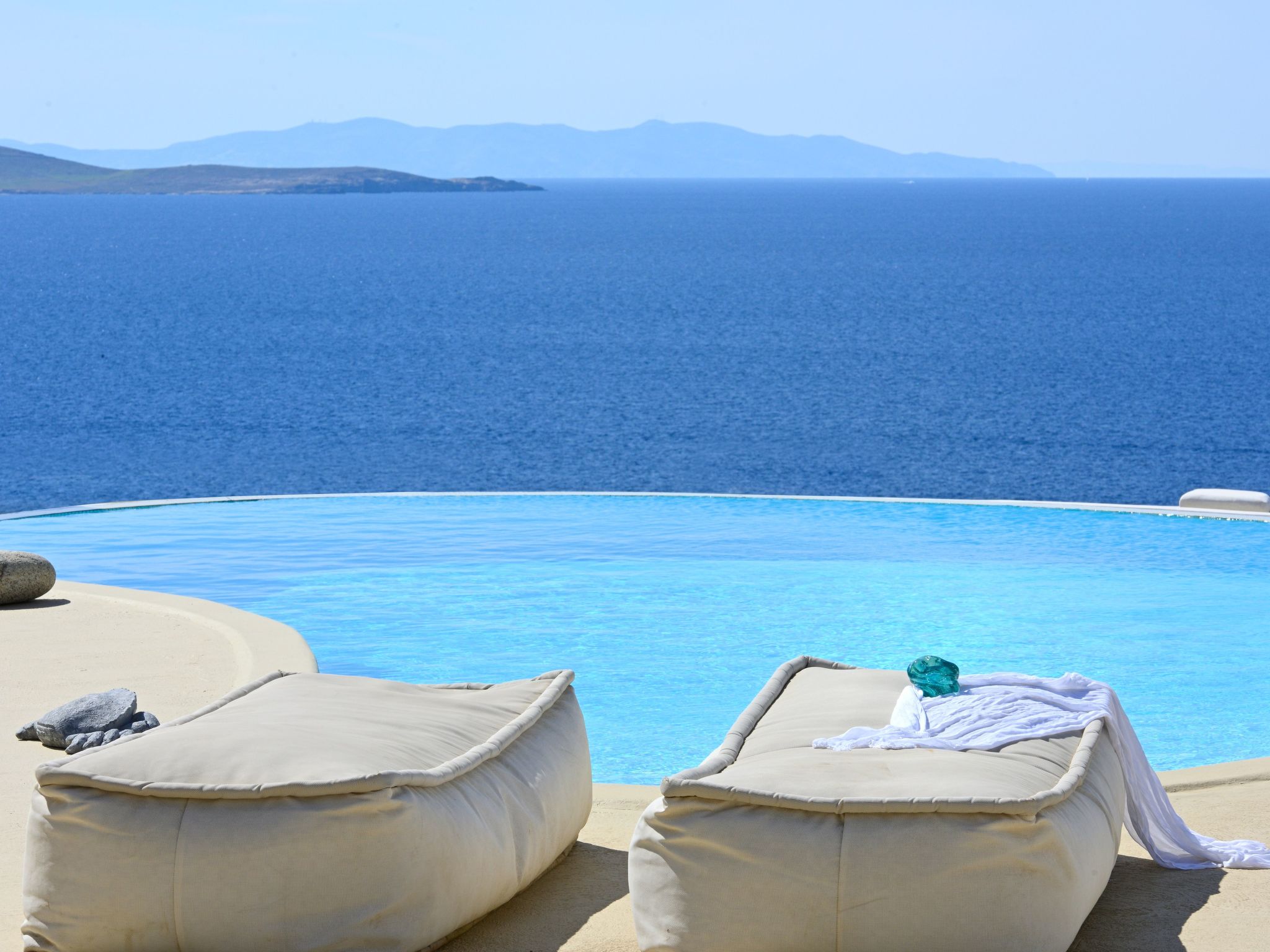 Wunderschöne Villa mit Meerblick und Infinity-Po-Binnen